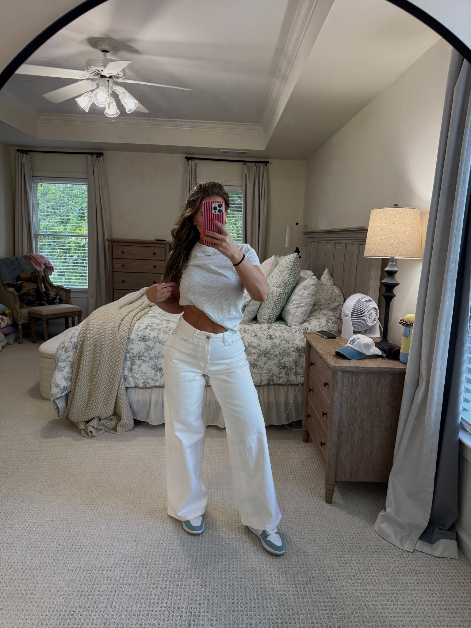 obsessed with these white jeans & this basic tee! #walmart #walmartfashion #fashion #ootdinspo

#LTKootd #LTKgrwm