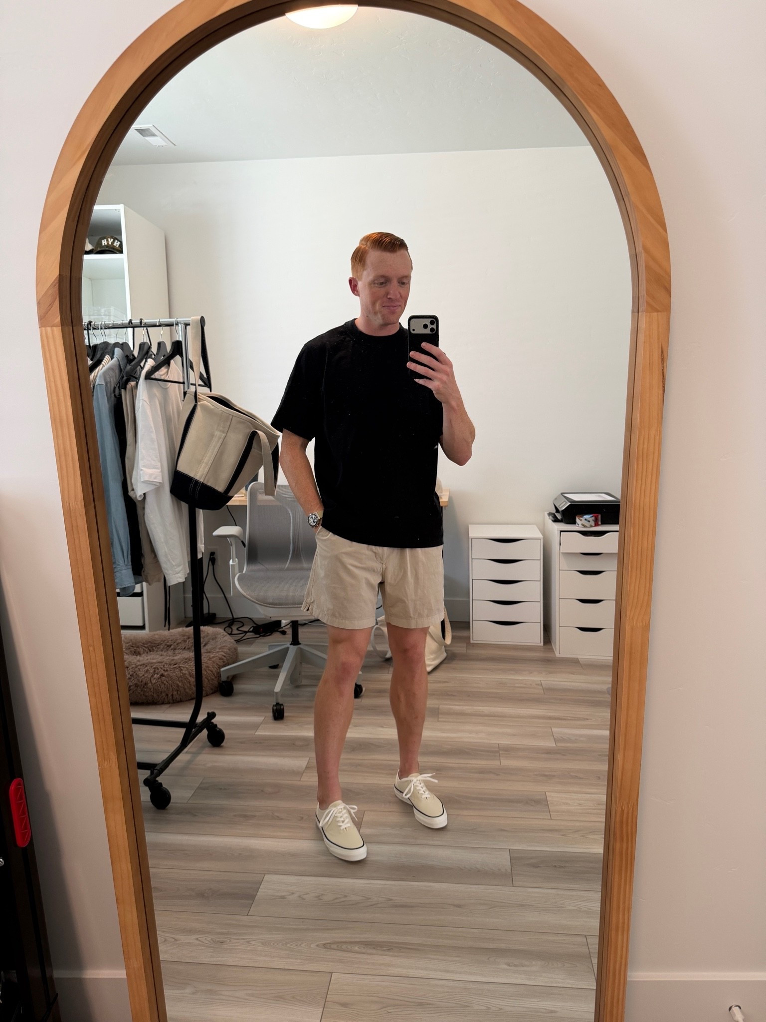 Tan and black summer outfit for men.

#LTKMens