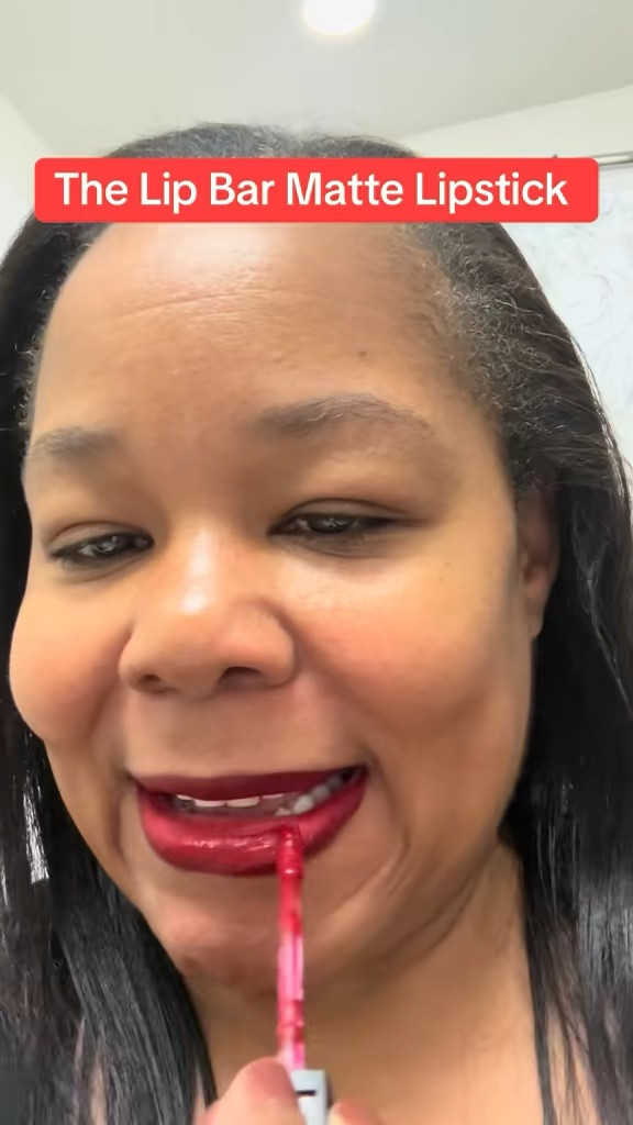 This isn’t just a red lipstick — it’s a statement. 💄
Bawse Lady by The Lip Bar stays bold, smooth, and unbothered.
If you love a confident lip that does the talking…

#LTKgrwm #LTKselfcare #LTKBeauty