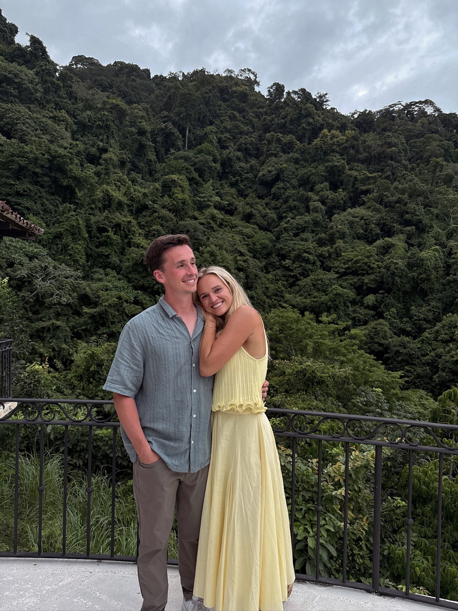 They’re both from Zara but i can’t link them here. Here’s some close ones! 