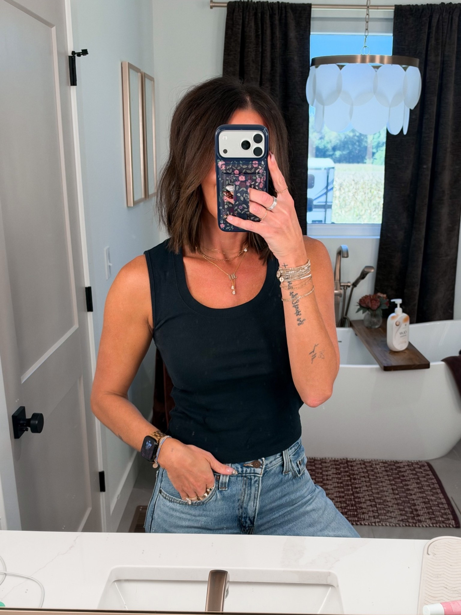 Today’s outfit & necklaces! 

Tank-small
Jeans-26x34

#LTKootd #LTKSaleAlert #LTKTall