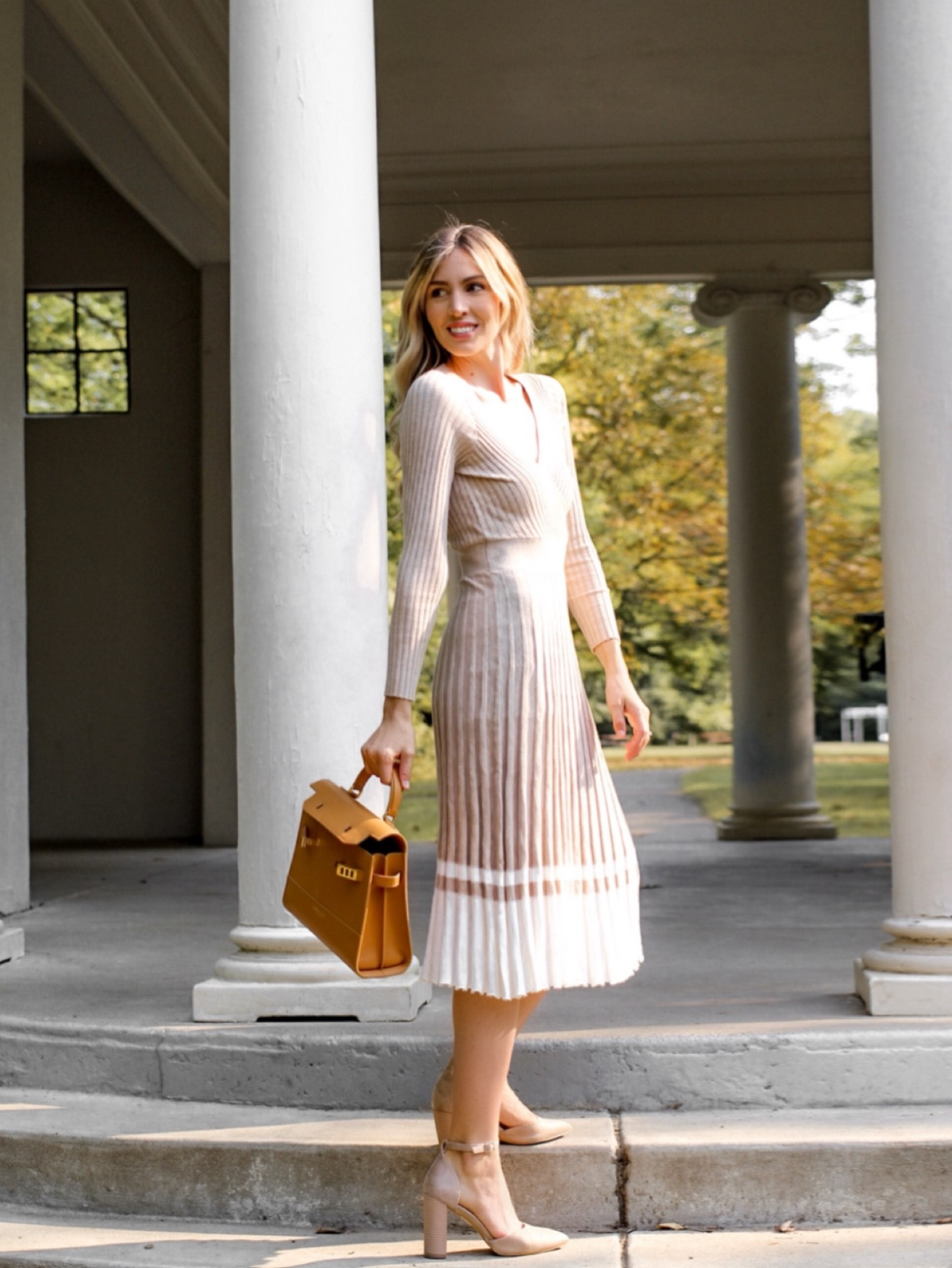 Fall midi neutral dress 

#LTKHalloween #LTKstyletip #LTKSeasonal