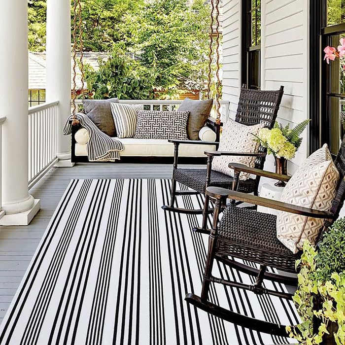 Black and White Striped Outdoor Rug 4' X 6' Front Porch Rug Cotton Hand-Woven Welcome Mats Layere... | Amazon (US)