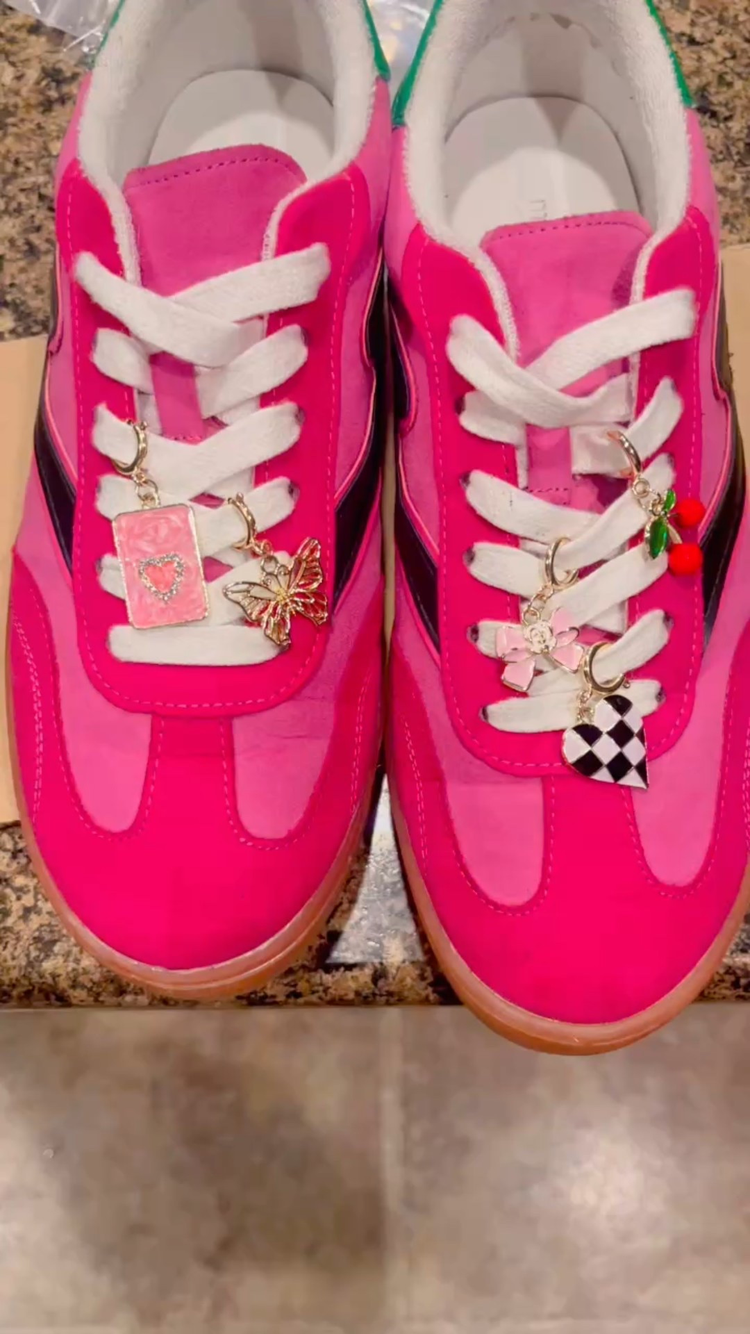 Obsessed with this combo! 

#LTKFindsUnder50 #LTKShoeCrush