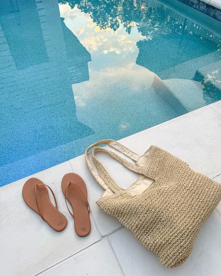 Can’t get over these under $10 look for less sandals and this woven tote (one of the few I’ve found in this style that zips closed)! So perfect for a day at the beach or pool!
.
#ltkswim #ltkshoecrush #ltkitbag #ltkfindsunder50 #ltkfindsunder100 #walmartfashion #ltkseasonal Walmart finds, beach outfit ideas 

#LTKSeasonal #LTKShoeCrush #LTKFindsUnder50