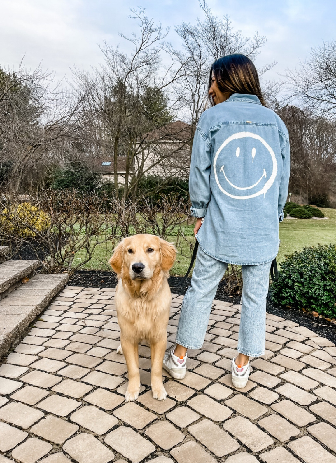 😊Smile it’s Sunday. Love a good denim on denim outfit. This smiley denim shirt gives me all the happy feels. So cute with that pop of color. Sweater and jeans both on sale. 

Ways to shop: 
1. Link in bio 
2. Download the @shop.Ltk app, search houseofleoblog and click follow 
3. Use this link 
4. Go to stories 

Smiley face, denim shirt, billabong, Nordstrom 

Small tops 
0 short jeans 

#LTKunder100 #LTKunder50 #LTKsalealert