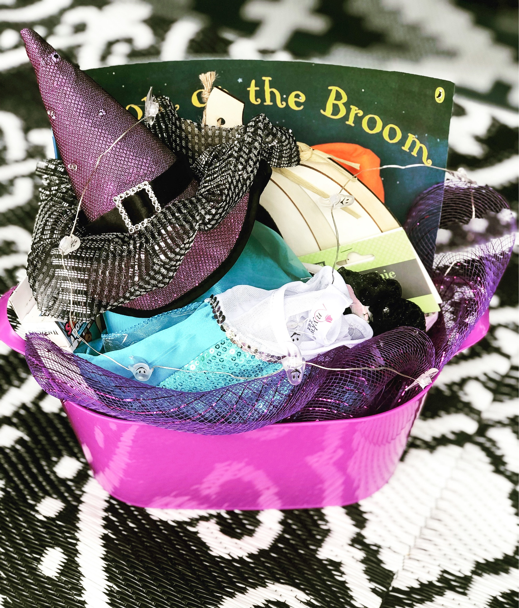 It’s Spooky Season! 👻
The kids Halloween baskets are ready. I started this tradition about a year ago where I make a little basket to celebrate the upcoming holiday. #halloweenbaskets

#LTKSeasonal #LTKkids #LTKHalloween