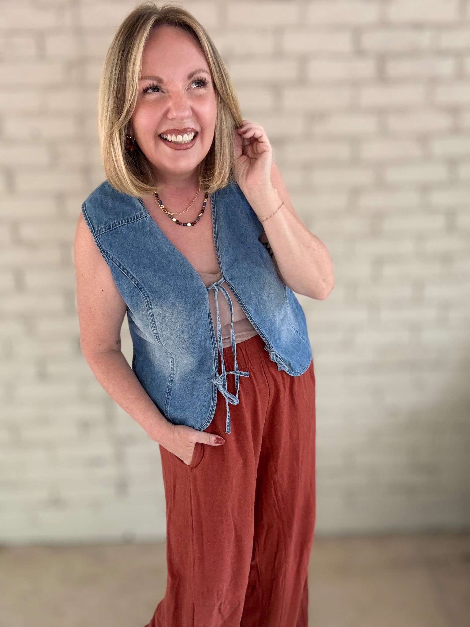 S/M vest
Medium tank & pants

#LTKOver40 #LTKPetite #LTKSeasonal