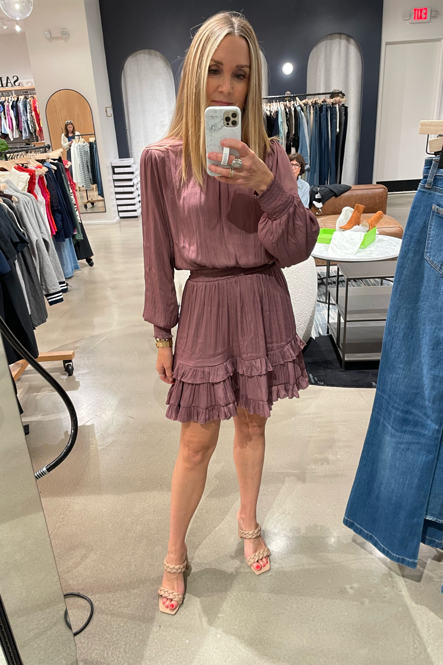 Evereve Fall new arrivals! This is such a pretty dress!! Perfect for any fall event!

Evereve, fall dress, lavender dress, guest at a wedding dress 

#LTKunder50 #LTKstyletip #LTKSeasonal