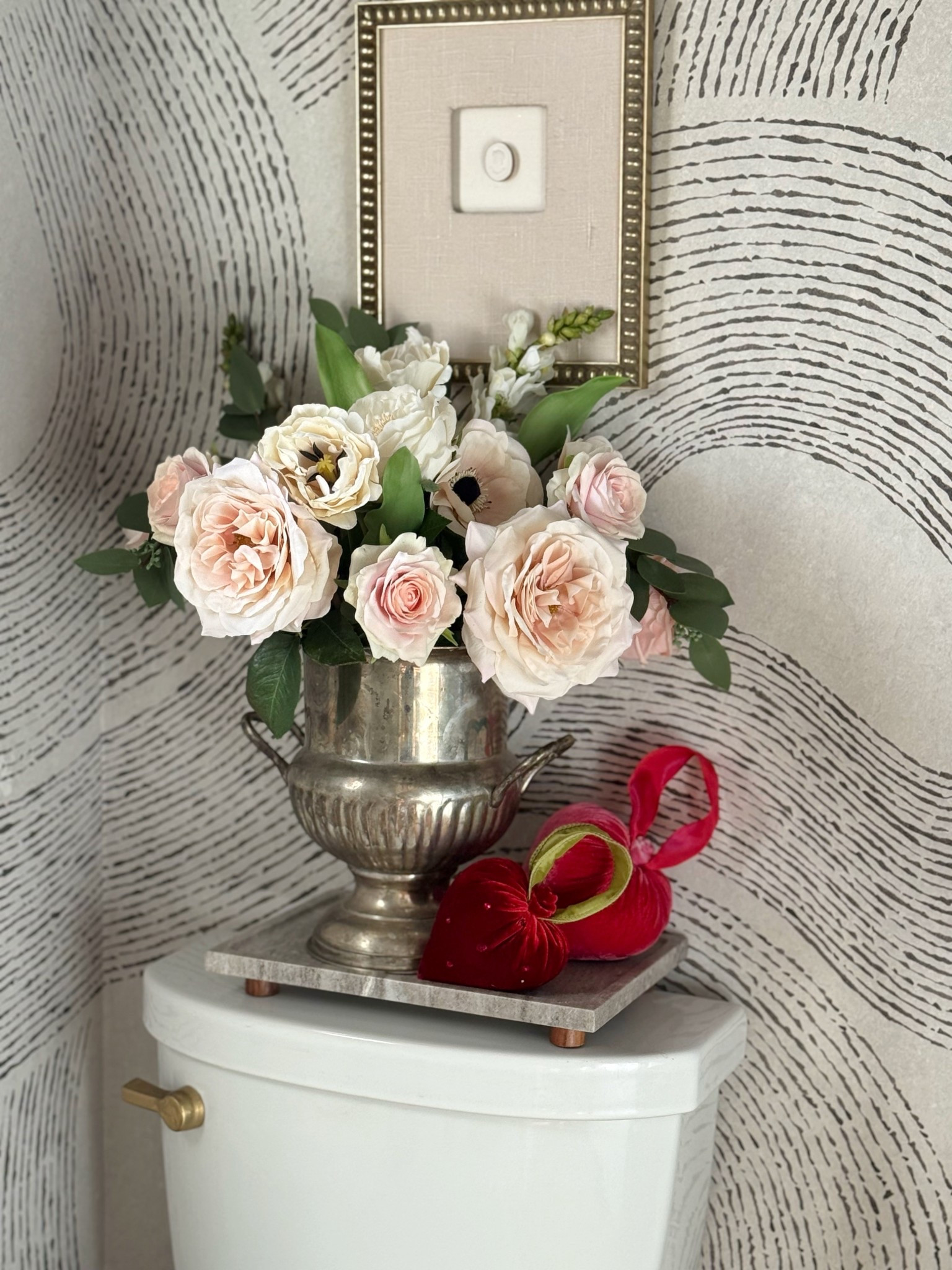 Get 20% off these velvet hearts by @hotskwash with code HEARTS20  

#LTKValentine #LTKSaleAlert