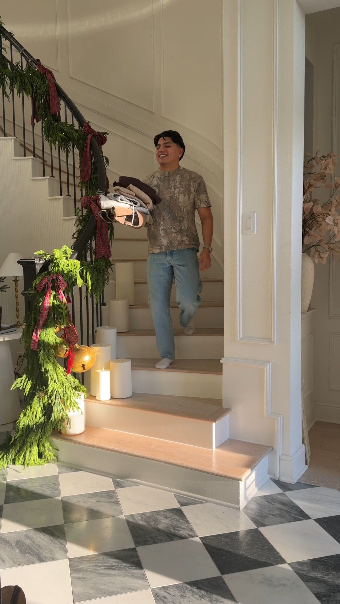 4 simple, everyday looks from Uniqlo. Easy to wear, easy to style. Save & shop these outfits.

#LTKSeasonal #LTKootd #LTKMens