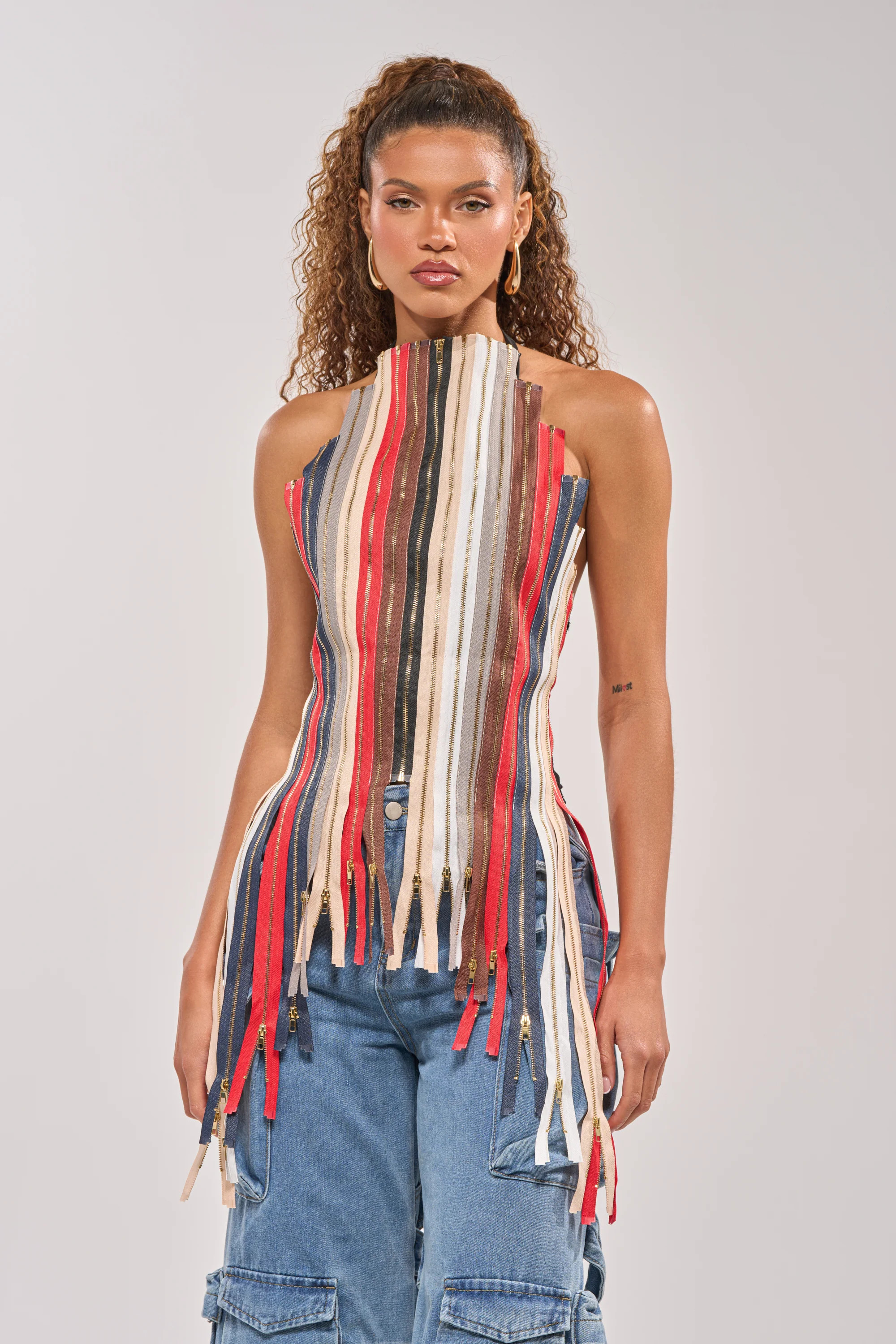 ZIPPED UP HALTER TOP | AKIRA