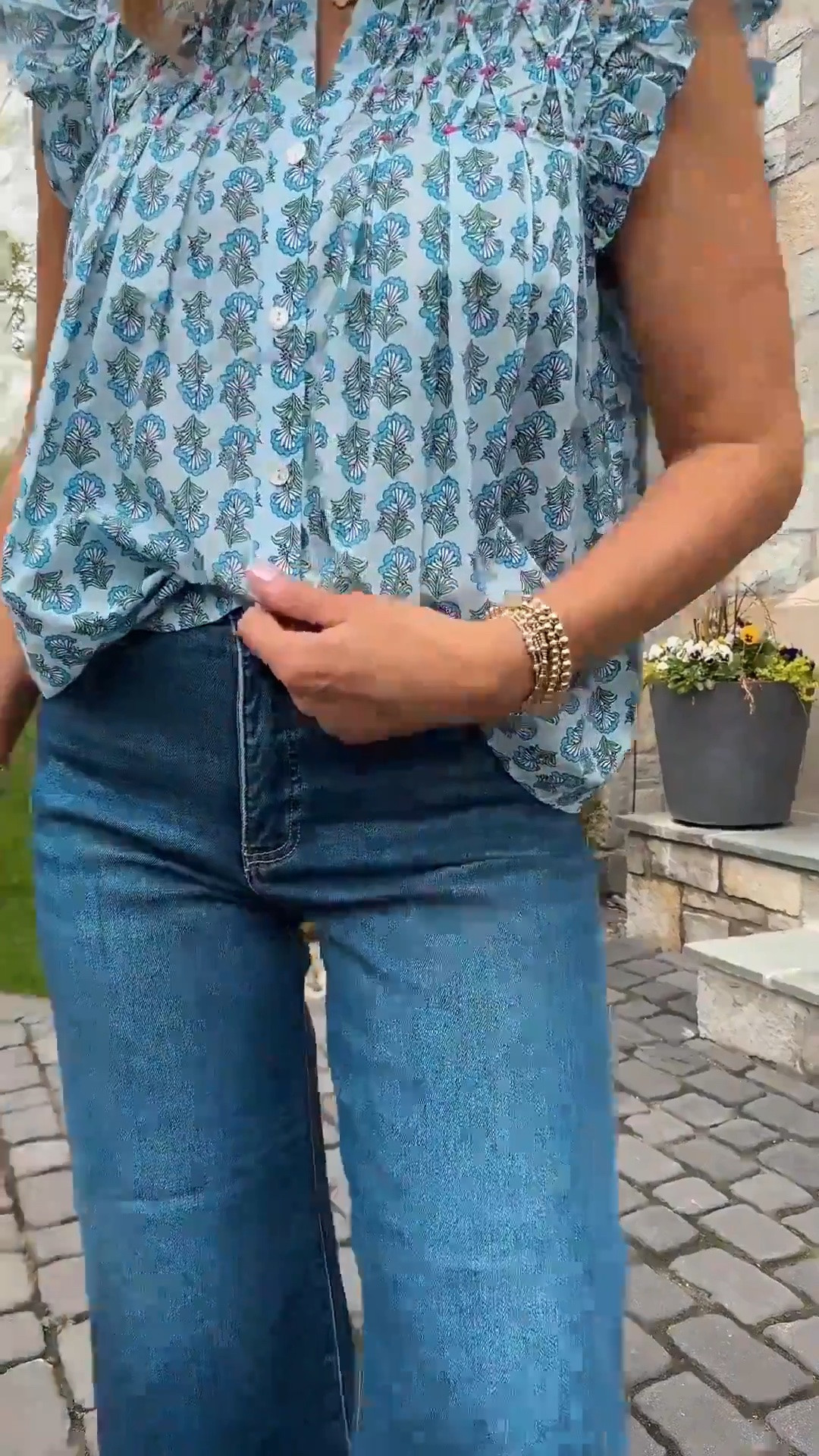 Genius! The tummy panel in these jeans is the perfect finishing touch. Add a flirty summer print top and you’re on your way. s

#LTKdayinmylife #LTKOver40 #LTKSeasonal