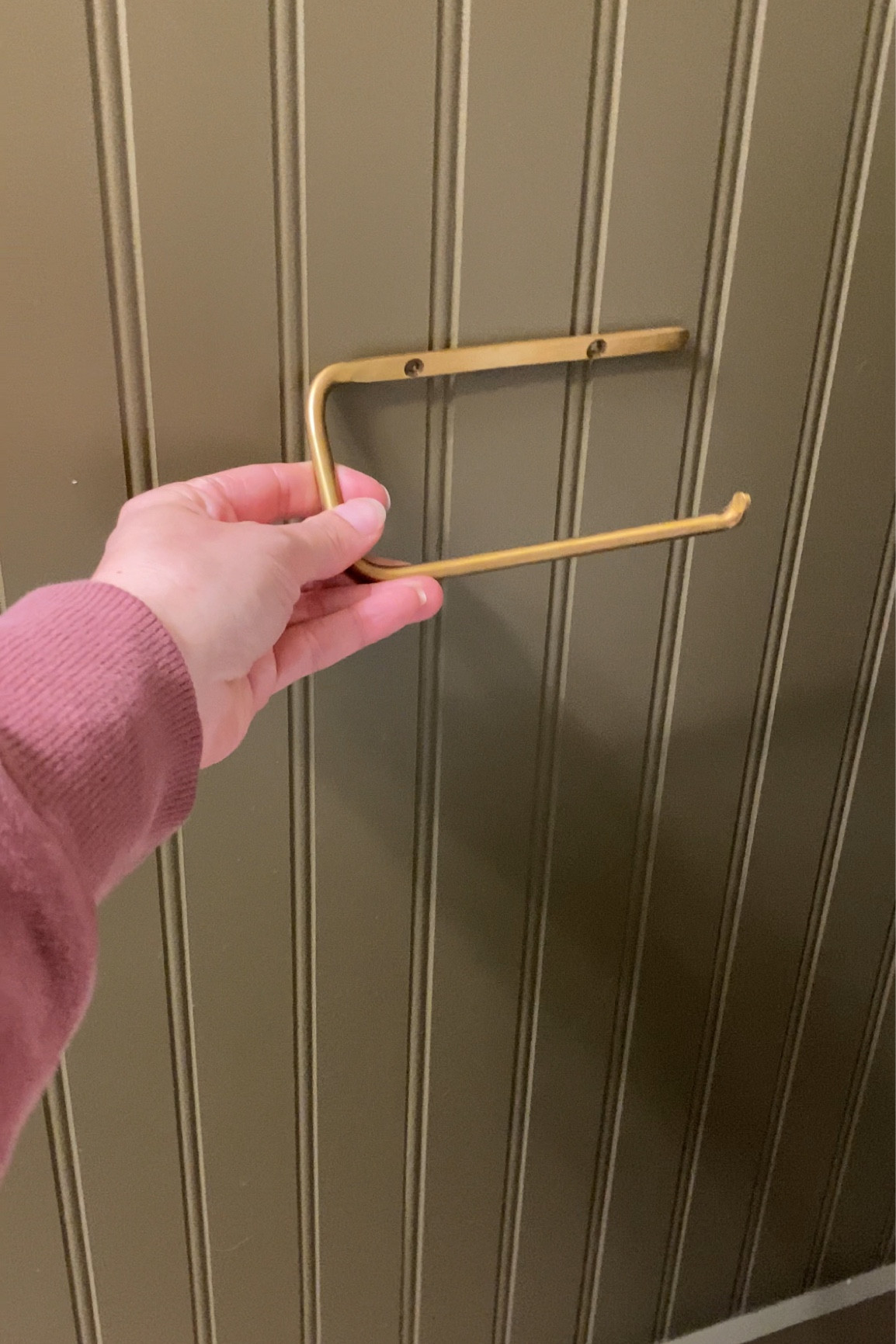 Aged Brass discreet toilet paper holder. I looove this for the powder room because it takes up zero spacee

#LTKfindsunder50 #LTKhome