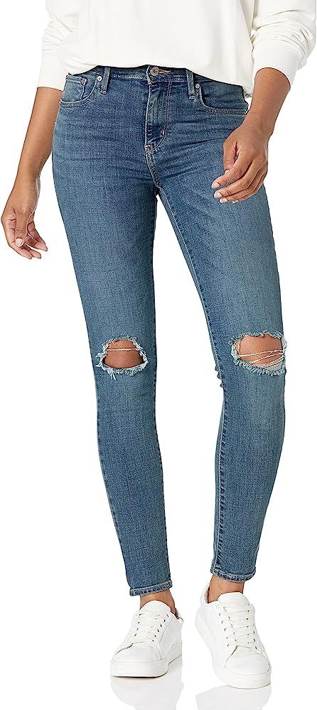 Amazon.com: Levi's Women's 721 High Rise Skinny Jeans, Take Me Out W/O Des, 24 (US 00) M : Clothi... | Amazon (US)