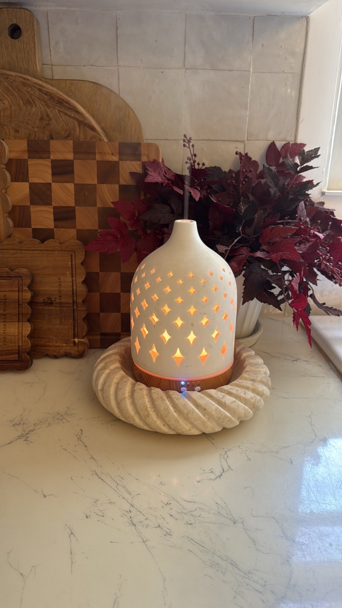 Some new fall scents for my diffuser 


*plum stems are from hobby lobby - in the fall pick section

#LTKHome #LTKSeasonal #LTKFindsUnder50