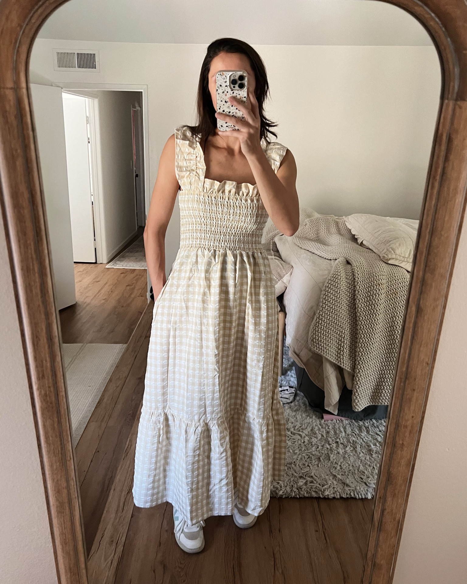 Loving this neutral gingham print to transition from summer to fall 🤍  #maxidress #summertofall 

#LTKFindsUnder50 #LTKStyleTip #LTKSeasonal