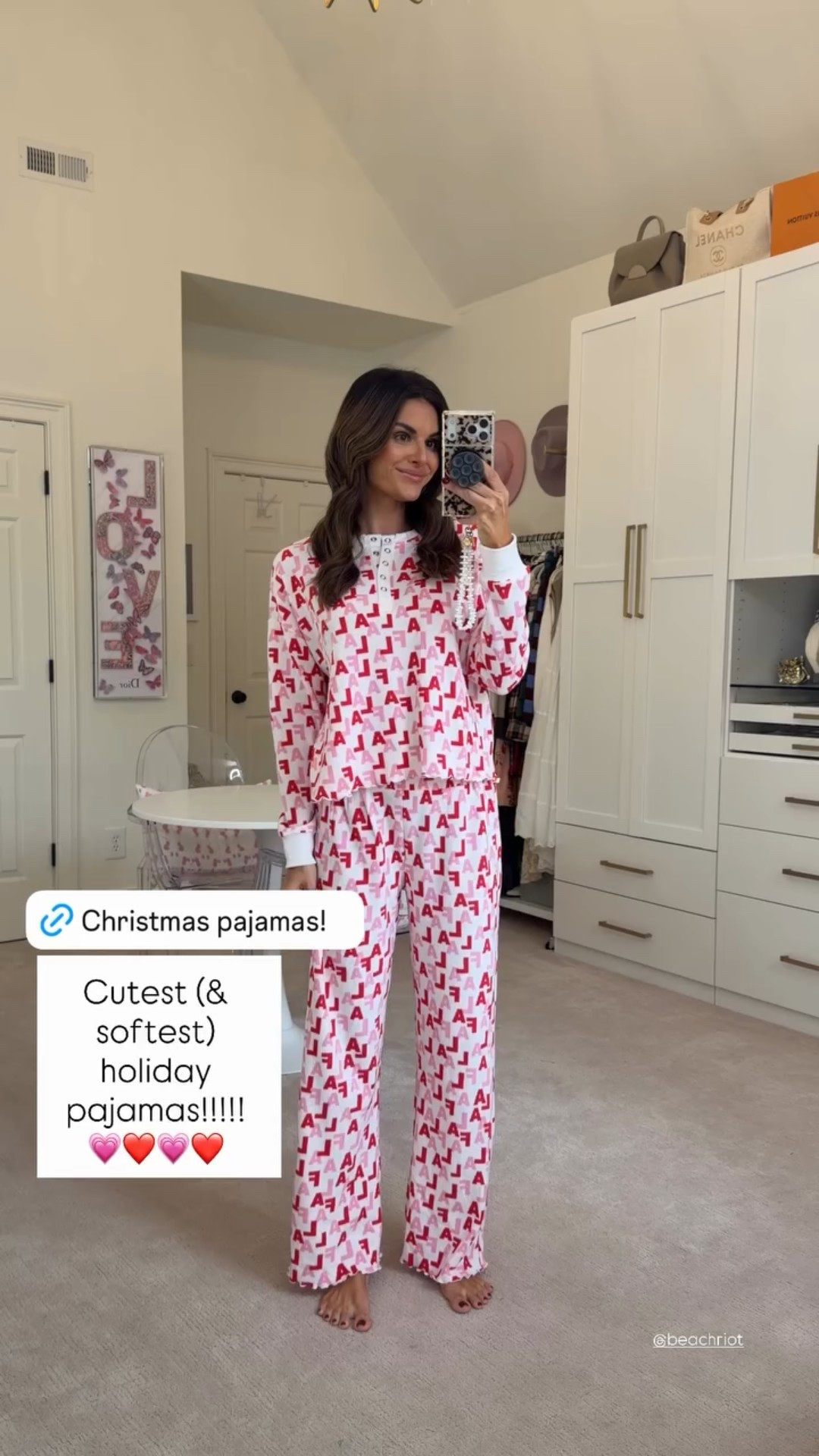 the cutest holiday pajamas 

#LTKHoliday #LTKSeasonal #LTKStyleTip