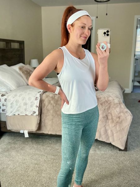 Amazon workout clothes for the win! Loving these colored leggings as we move into spring am I right?!

#LTKfit