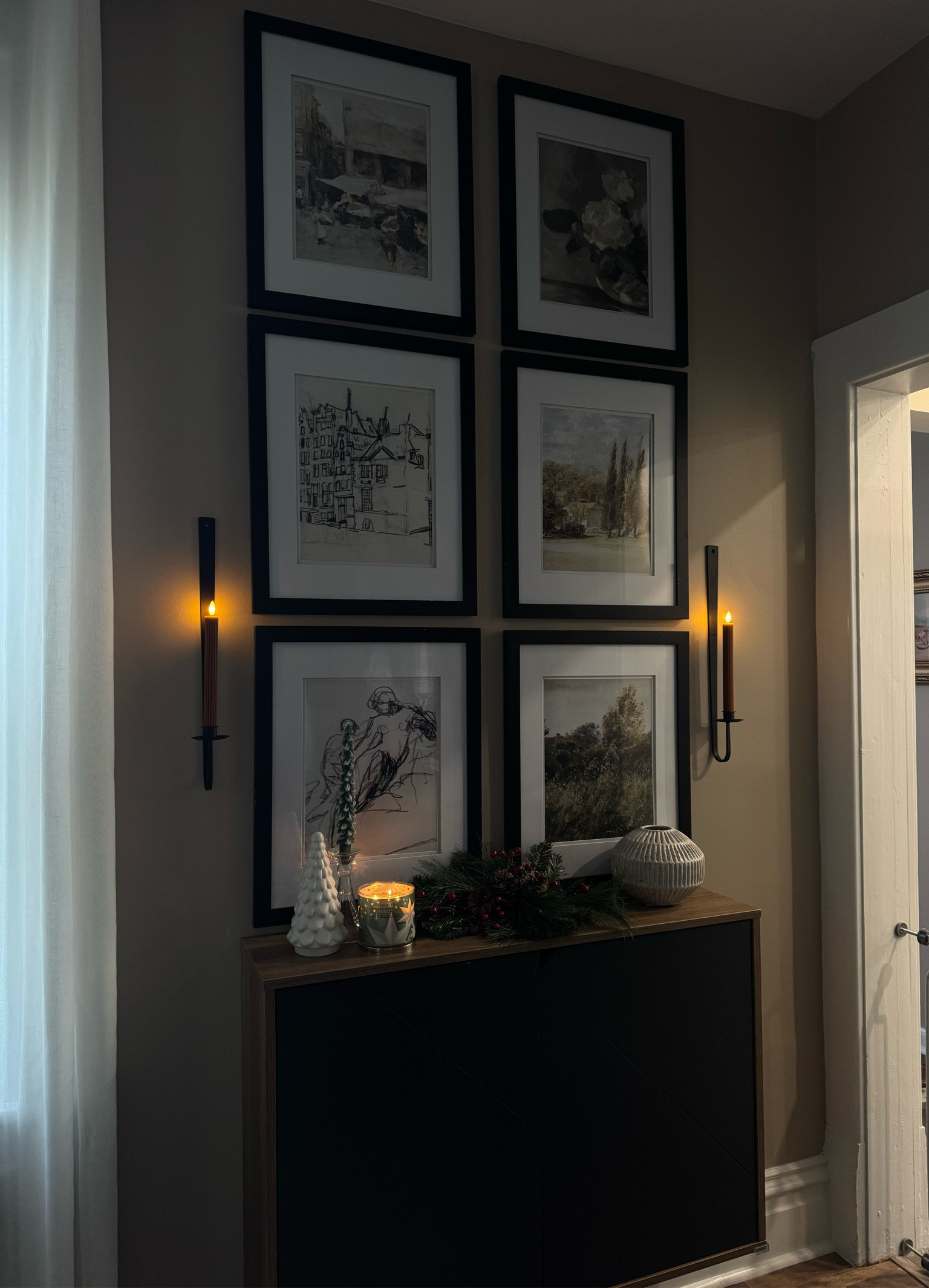 ITSSSSS TIMEEEEE 🌲

Added these candle sticks sconces to my wall and I’m obsessed! The candles are made from real wax but have a battery operated flicker flame 👏 

I bought 16x20 frames from Michael’s and bought prints from Etsy and printed at my local Walgreens! 

Ps the little vase I use for tissues! Any vase with a smaller opening will work 😊

Candlesticks and holders are from hobby lobby 

#LTKHome #LTKHoliday #LTKGiftGuide