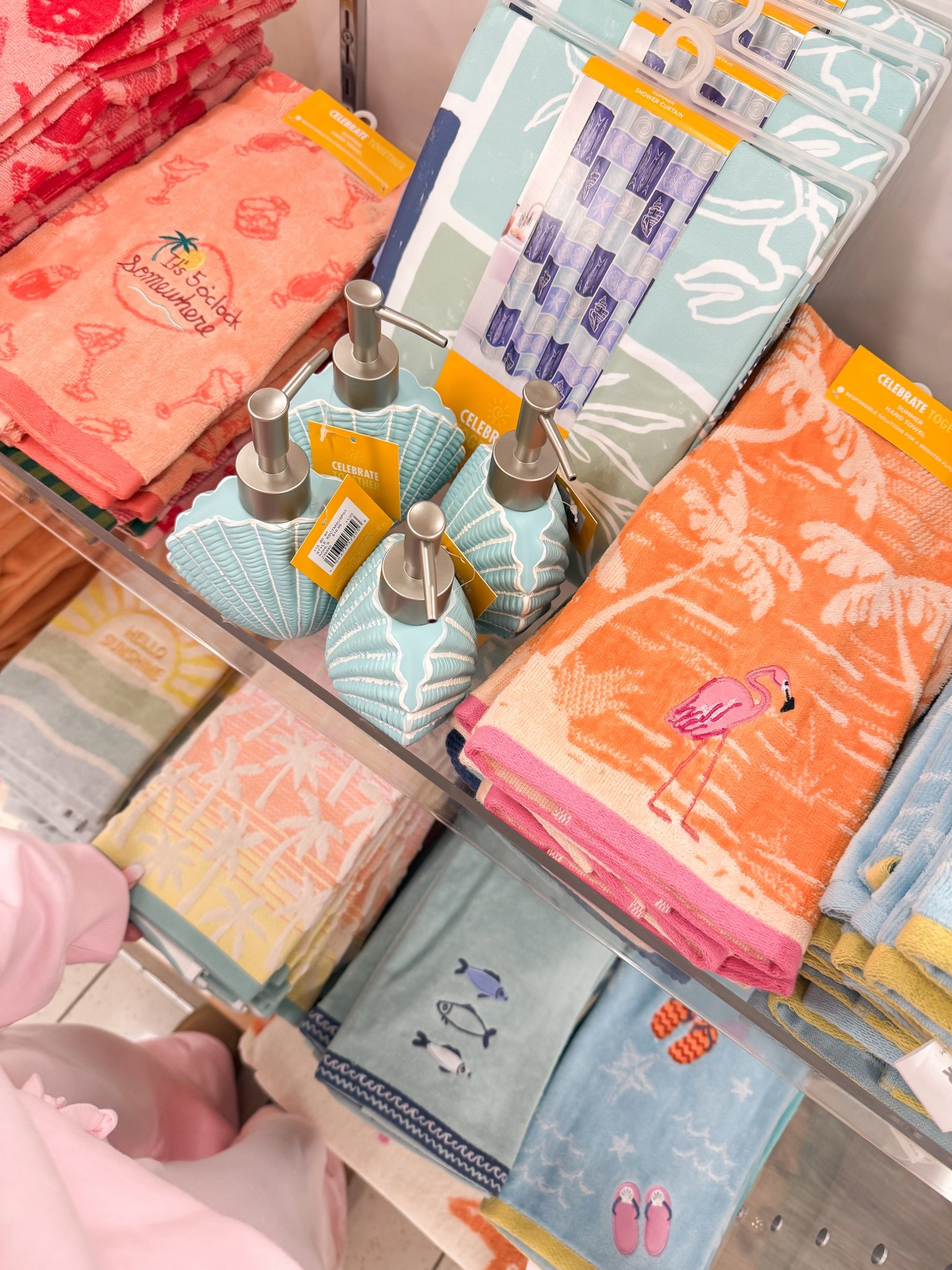 FL house finds! Under $10 dishtowels!

#LTKTravel #LTKHome