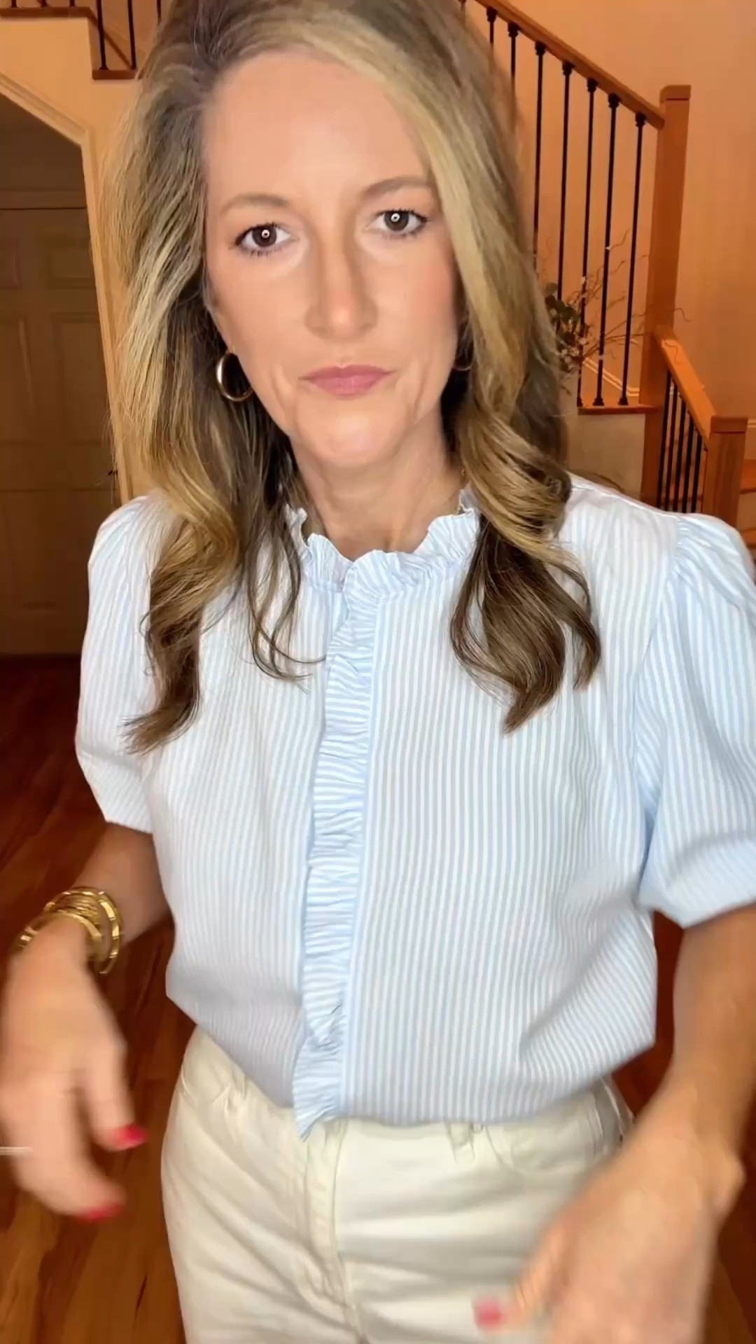 Amazon head-to-toe OOTD 🤍

You know I’m a sucker for a good ruffle + puff sleeve… and this top is EVERYTHING. Paired with these white wide-leg denim jeans that are sooo comfy (and actually flattering 🙌). Both are true to size!

#LTKootd #LTKOver40 #LTKWorkwear
