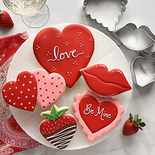 Valentines Day Cookie Cutters 5-Pc. Set Made in USA by Ann Clark, Heart, Strawberry, Scalloped Heart, Lips, Double Heart | Amazon (CA)