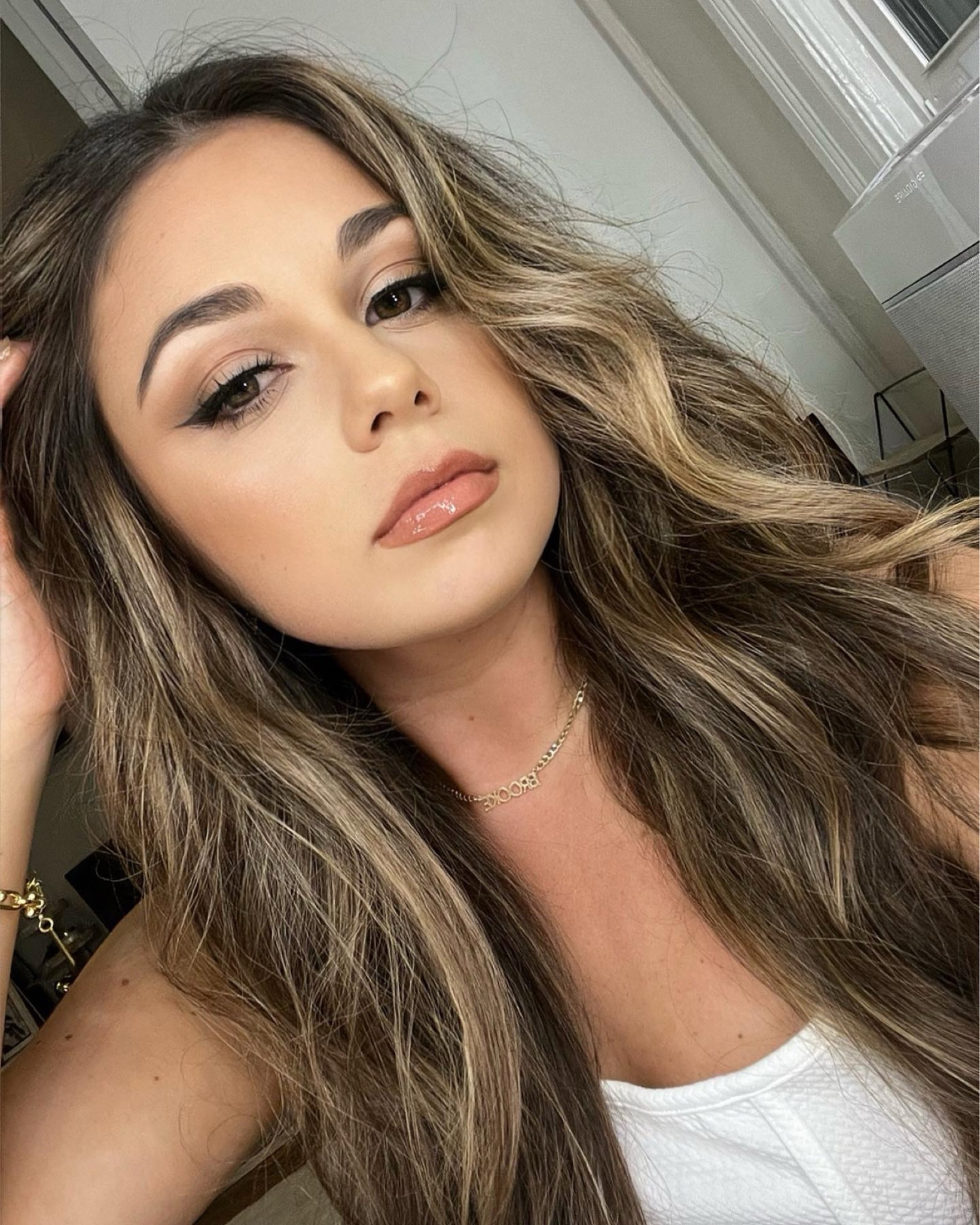 Girls Night out makeup look! Using my favorites from Sephora and Ulta! Glow Recipe Dew drops, armani luminous silk foundation, Charlotte tilbury pillow talk blush, stills cosmetics eye liner and mascara, NYX shine loud in goal crusher, L’Oréal powder, elf camo concealer, benefit hoola bronzer, wet n wild contour kit, anastasia Beverly Hills brow wiz and gel, makeup by Mario master mattes eyeshadow palette, morphe and Jaclyn hill highlighter palette, Milani setting spray #makeup #beauty #mua #makeupartist

#LTKwedding #LTKbeauty #LTKSale