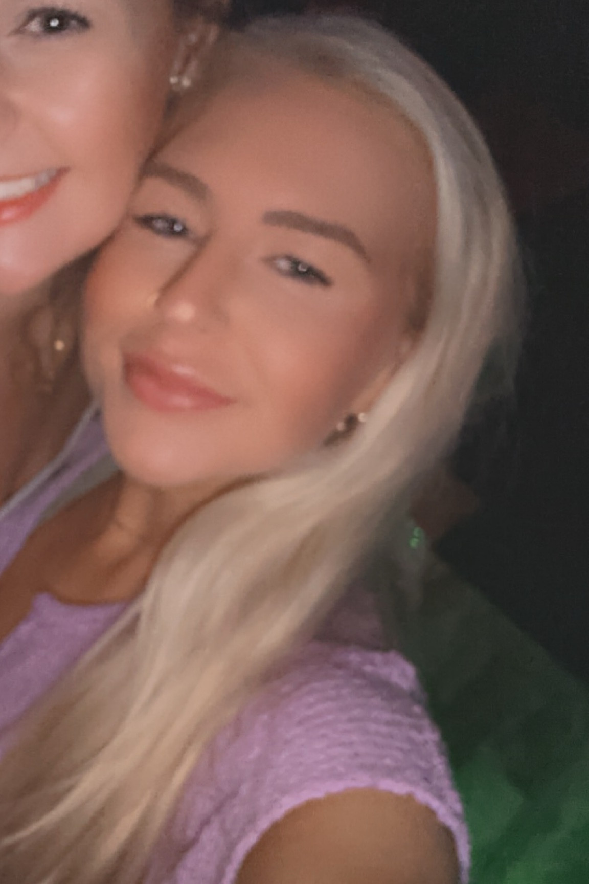 20% off sitewide on www.dibsbeauty.com • my favorite blush+contour stick duo! 

#LTKFindsUnder50 #LTKFallSale #LTKBeauty