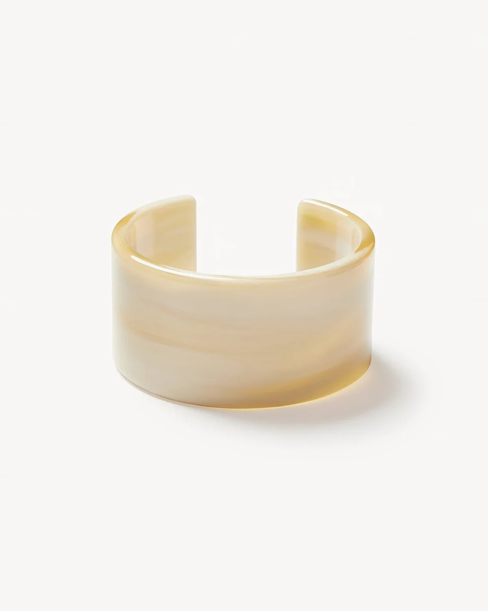 Jumbo Cuff in Alabaster | Machete