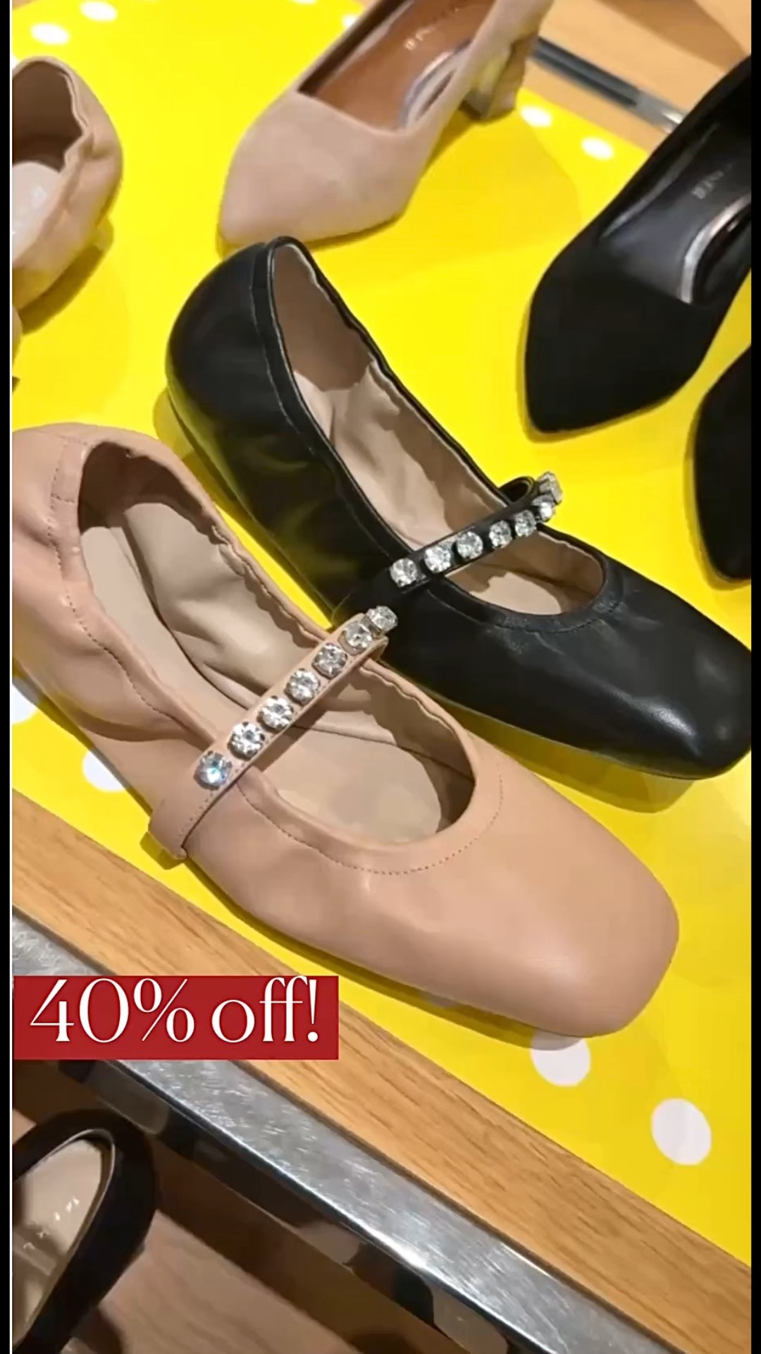 Ballet flats
Flats 

#LTKSeasonal #LTKSaleAlert