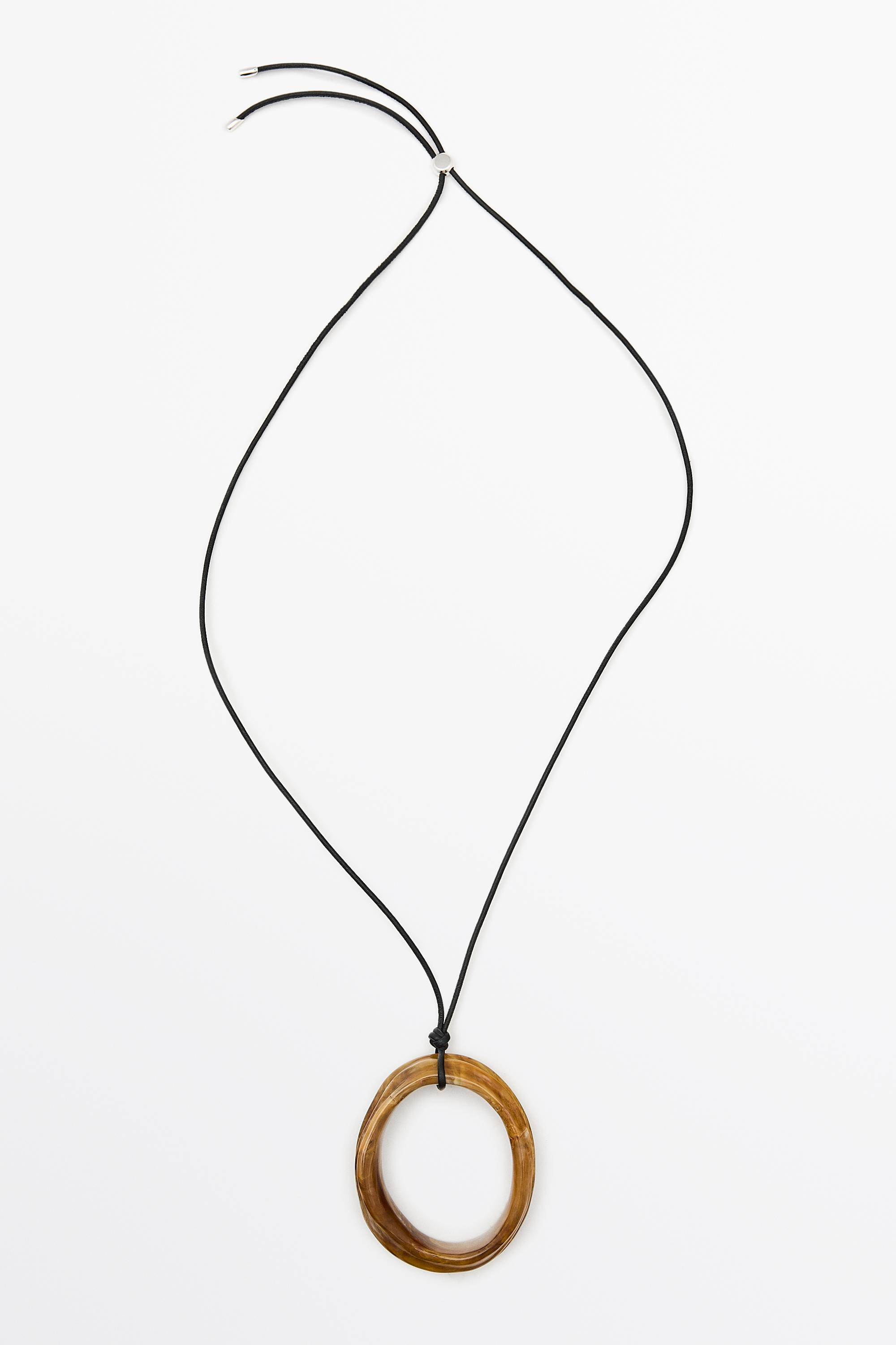Marbled hoop necklace | Massimo Dutti US