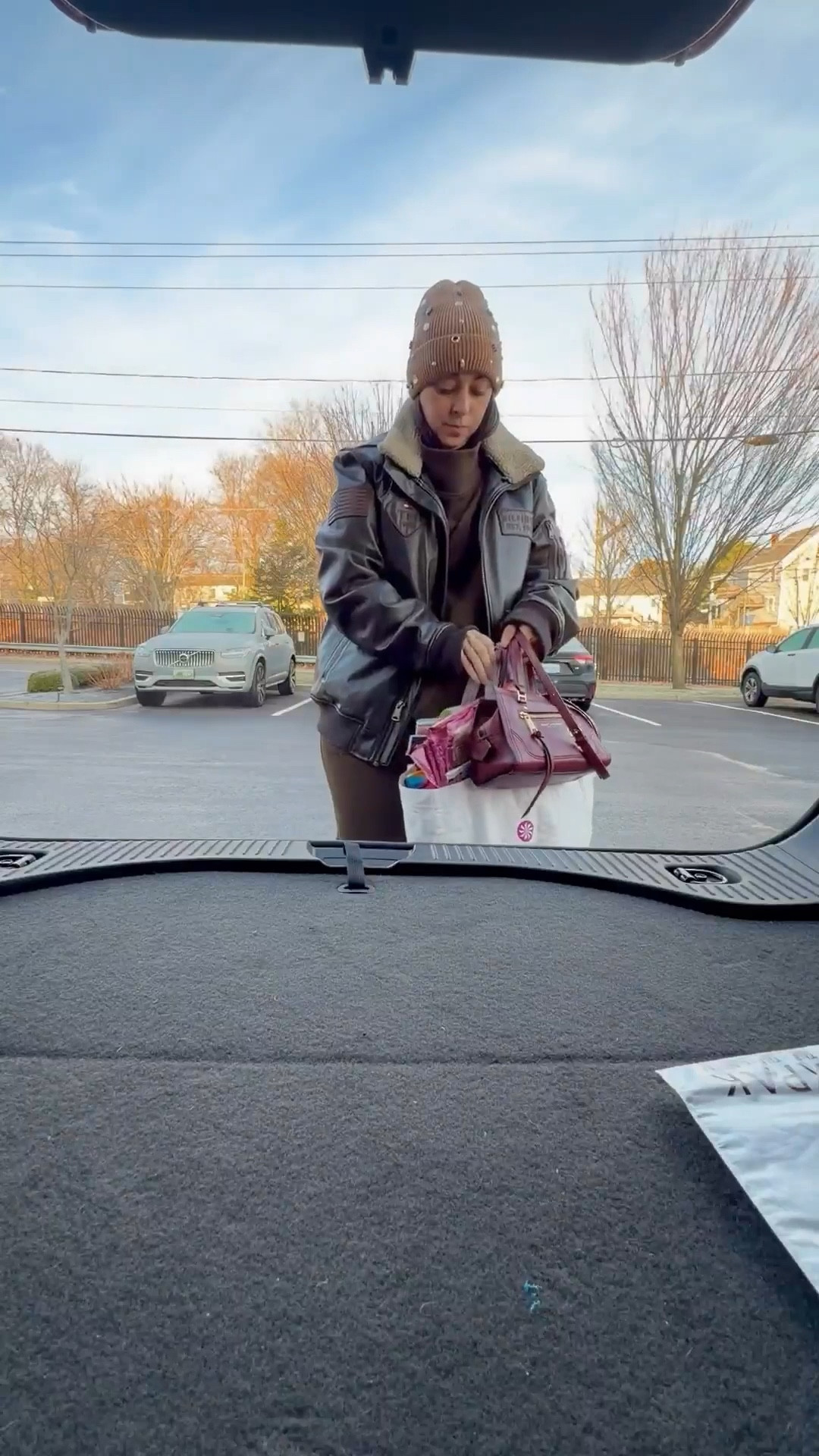 I’ve gotten so many compliments on my husband’s Tommy Hilfiger Aviator Jacket and I stumbled across a look-a-like that’s on sale for $140! 

#LTKdayinmylife #LTKHoliday #LTKGiftGuide