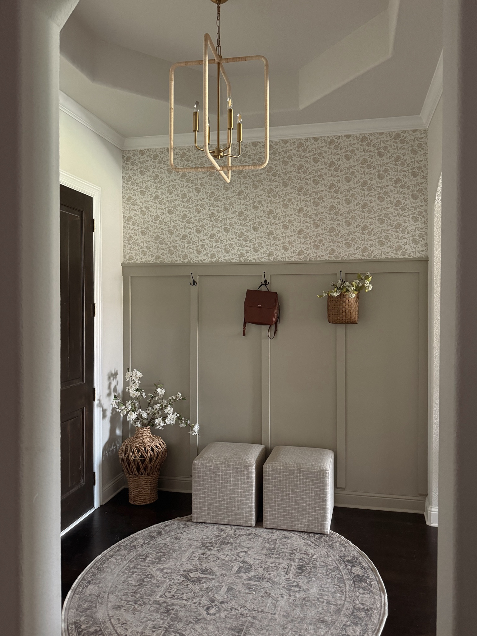 Entryway decor, vintage style wallpaper, rug gable rug, washable rug, peel and stick wallpaper 

#LTKHome #LTKSummerSales