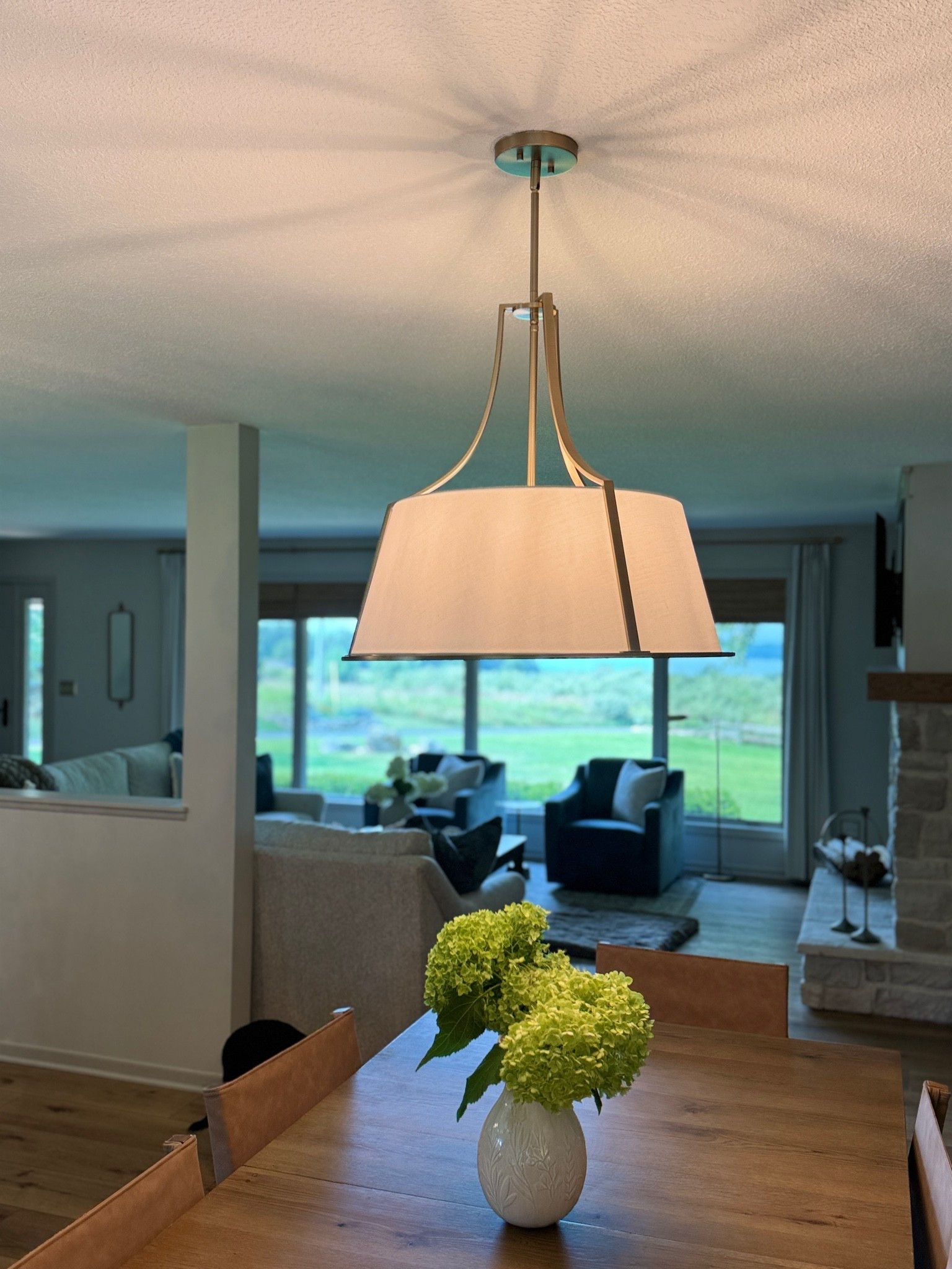 The finishing touch our eat-in kitchen was missing… ✨

We absolutely loved the chandelier we originally purchased for this space, but after living with it for several months, we realized there was just a little too much metal happening in one room. I wanted to create a softer look while still bringing in more elegance and an elevated feel.

Enter Urban Ambiance for the win. 🤎

This chandelier is absolutely stunning over our dining table, and I am completely obsessed with the quality and luxury it brings to the space. It feels softer, more refined, and adds just the right amount of elegance without competing with the other finishes in the room.

We have already had so many compliments from people seeing it in person, and my husband and I are officially over the moon with it!

We are so happy we found this beautiful option from Urban Ambiance.
