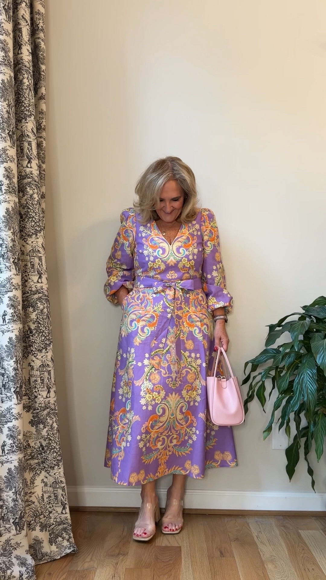 Lovely wedding guest dress in linen cotton size 8 petite

#LTKOver40 #LTKWedding #LTKPetite