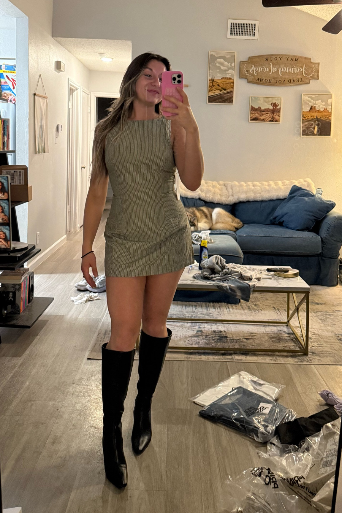 ignore my mess in the back I was cleaning white sneakers 😂 but this romper seriously snatches also these boots !!!!

#LTKFindsUnder100 #LTKStyleTip #LTKSeasonal