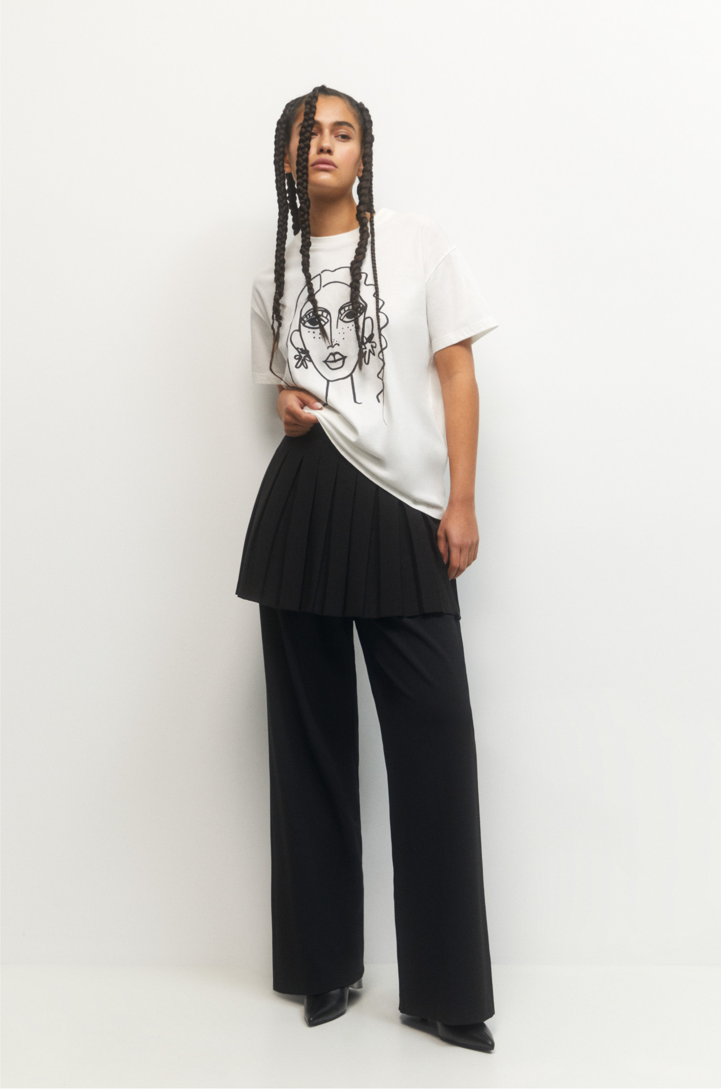 Short sleeve T-shirt with graphic | PULL and BEAR UK