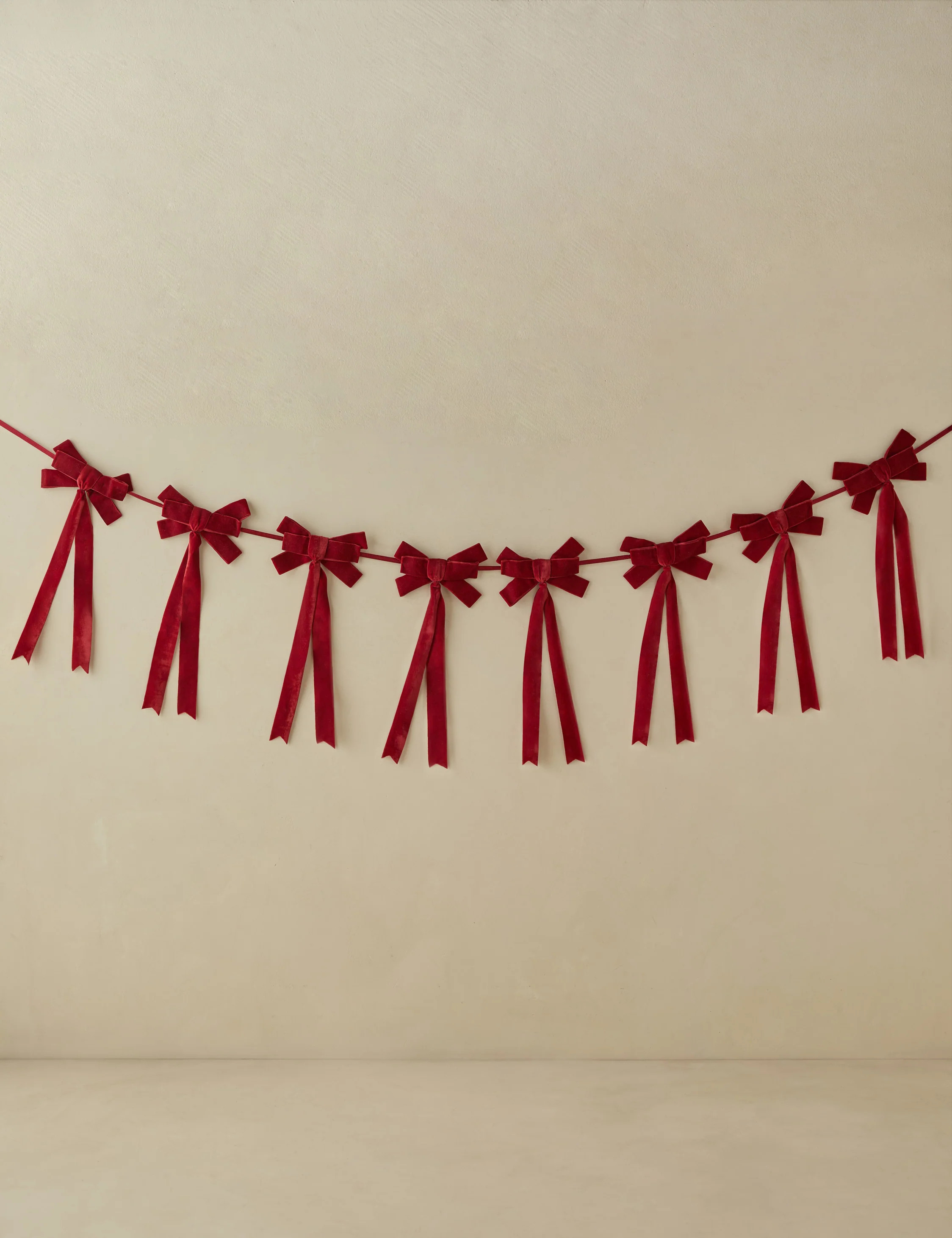 Mauree Velvet Garland | Lulu and Georgia 