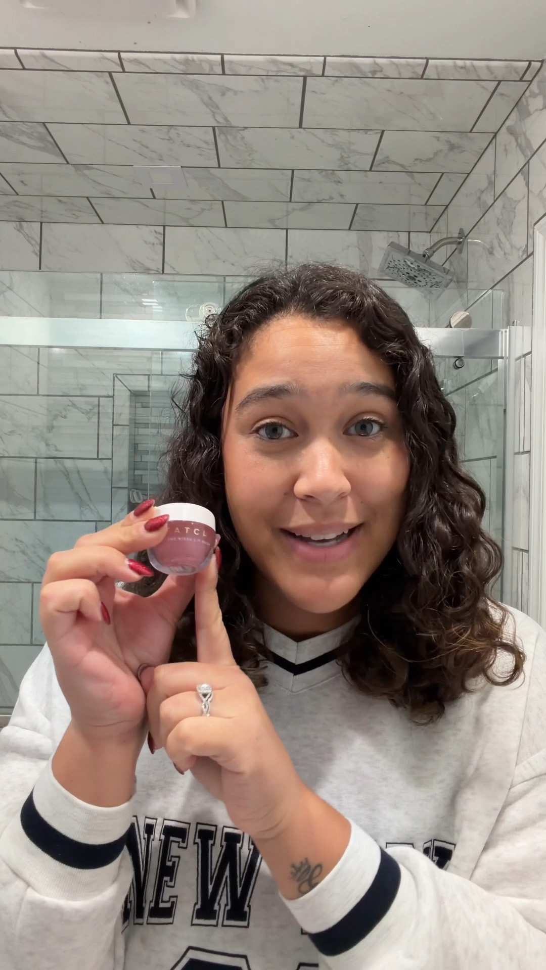 This lip mask is so moisturizing and saved my lips from wind burn!👄

#LTKselfcare #LTKSeasonal #LTKBeauty