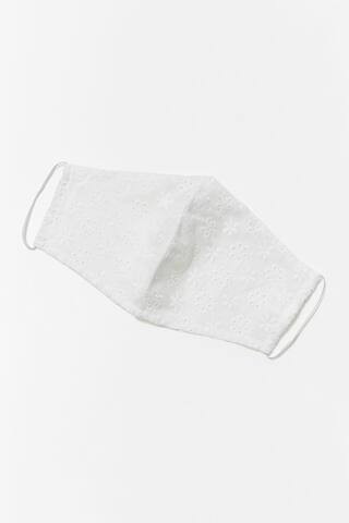 Floral Eyelet Face Mask | Forever 21 (US)