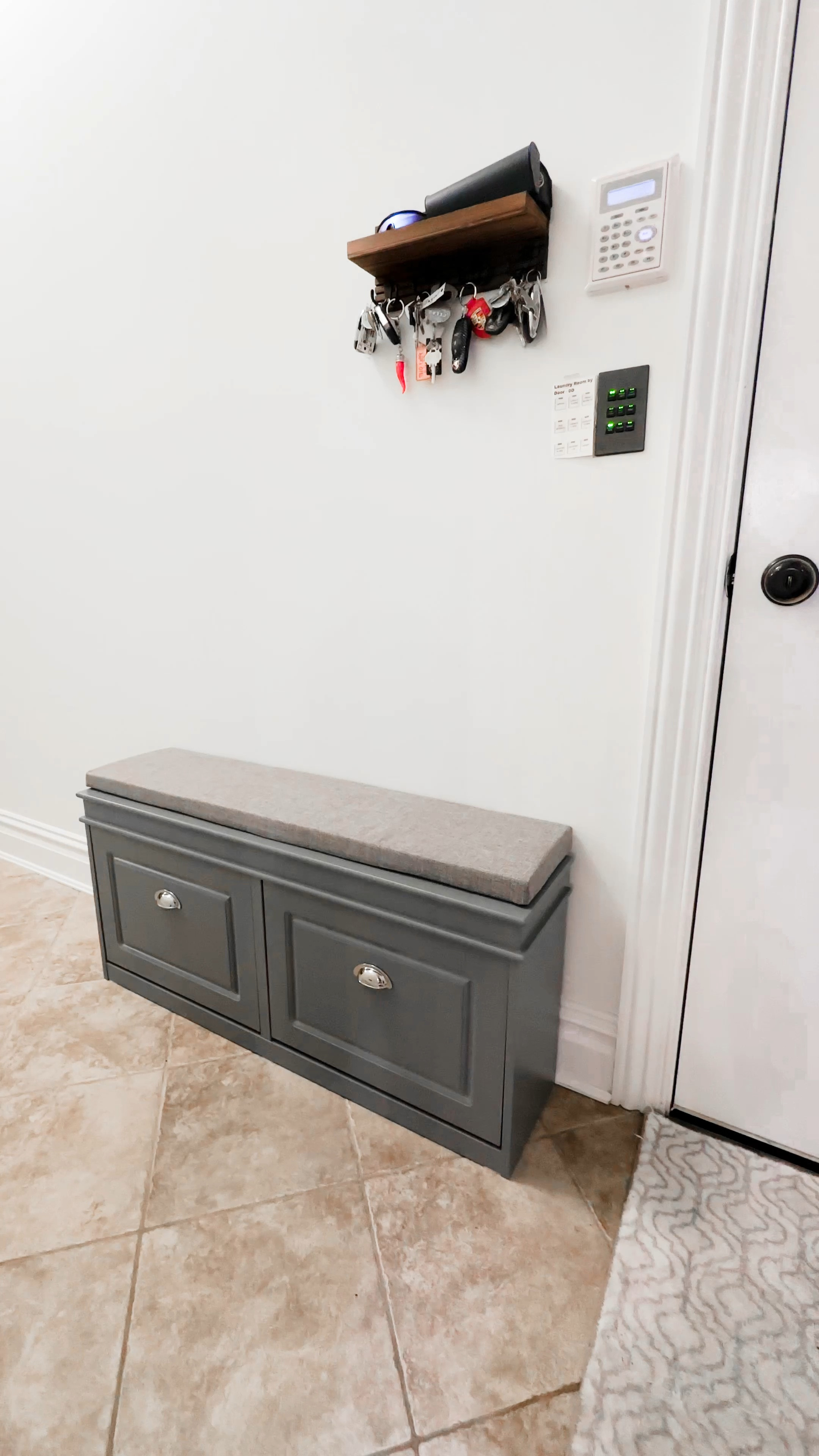 functional shoe storage bench (assembly required)

#LTKshoecrush #LTKfamily #LTKhome