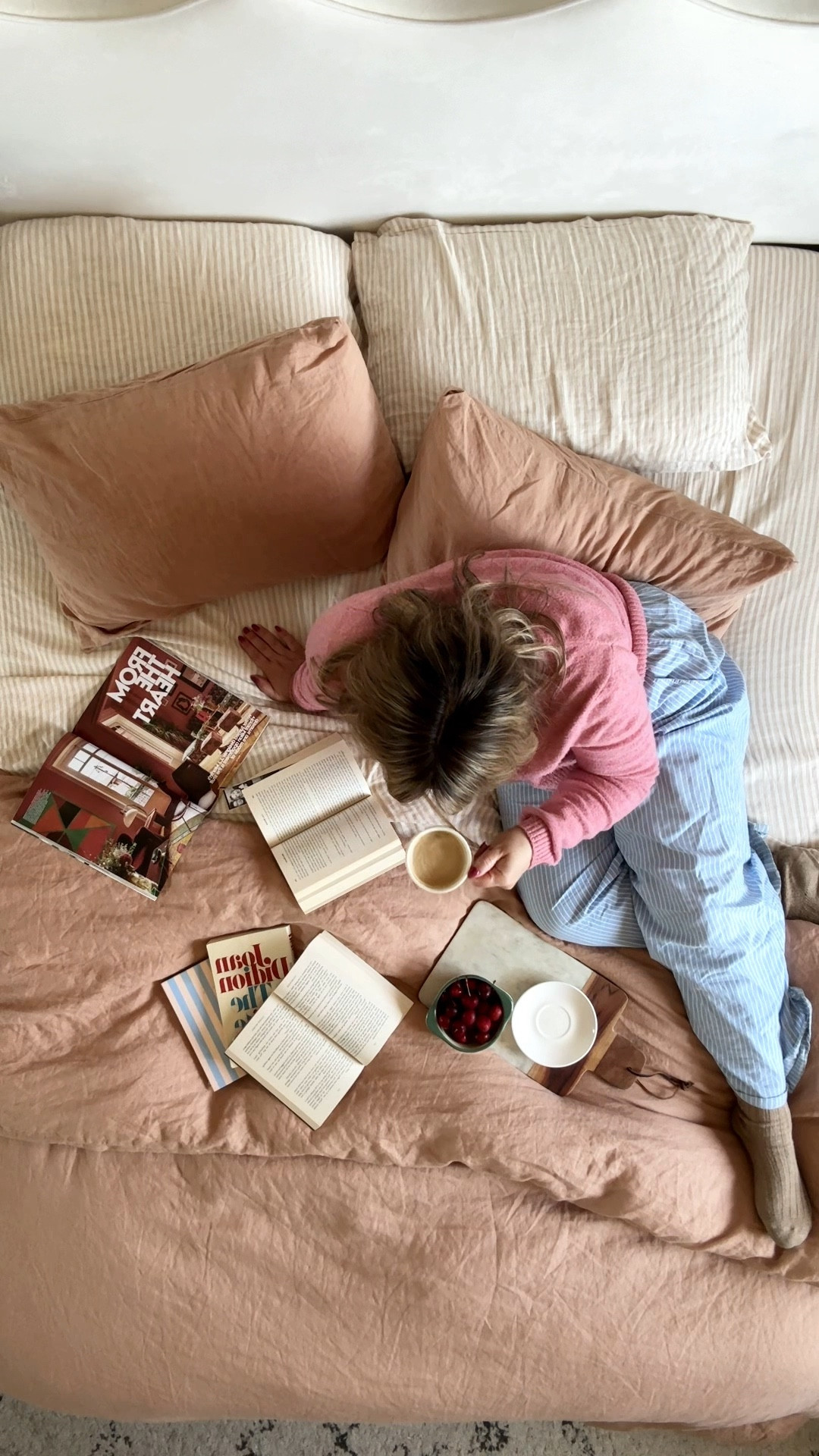 Cozy mornings at home 

#LTKHome