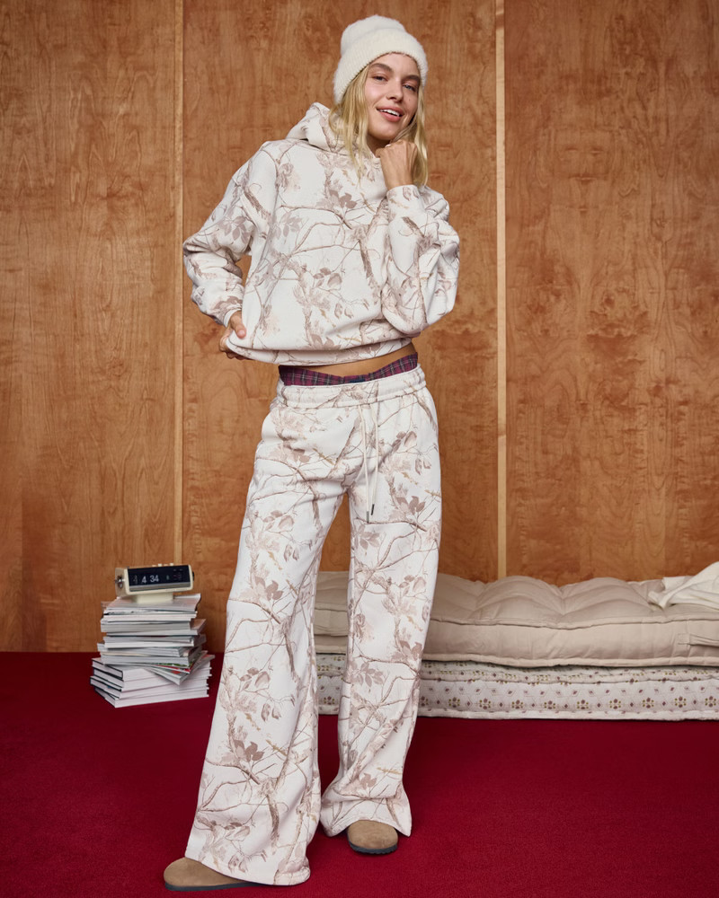 Women's Sunday Hoodie | Women's Tops | Abercrombie.com | Abercrombie & Fitch (US)
