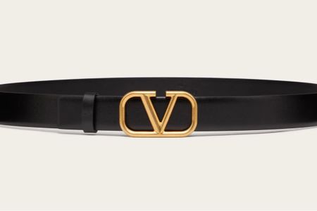 I love this stunning Valentino belt! Perfect for everyday 

#LTKsalealert #LTKfit #LTKGiftGuide