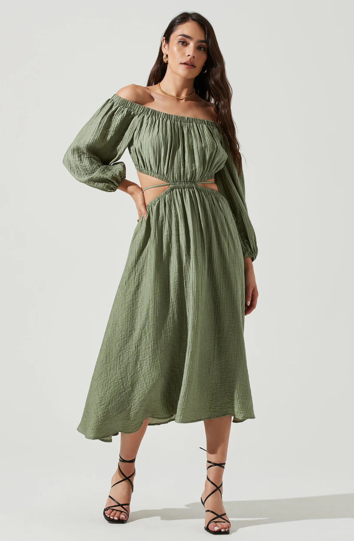 Cassian Cutout Off Shoulder Midi Dress | ASTR The Label (US)