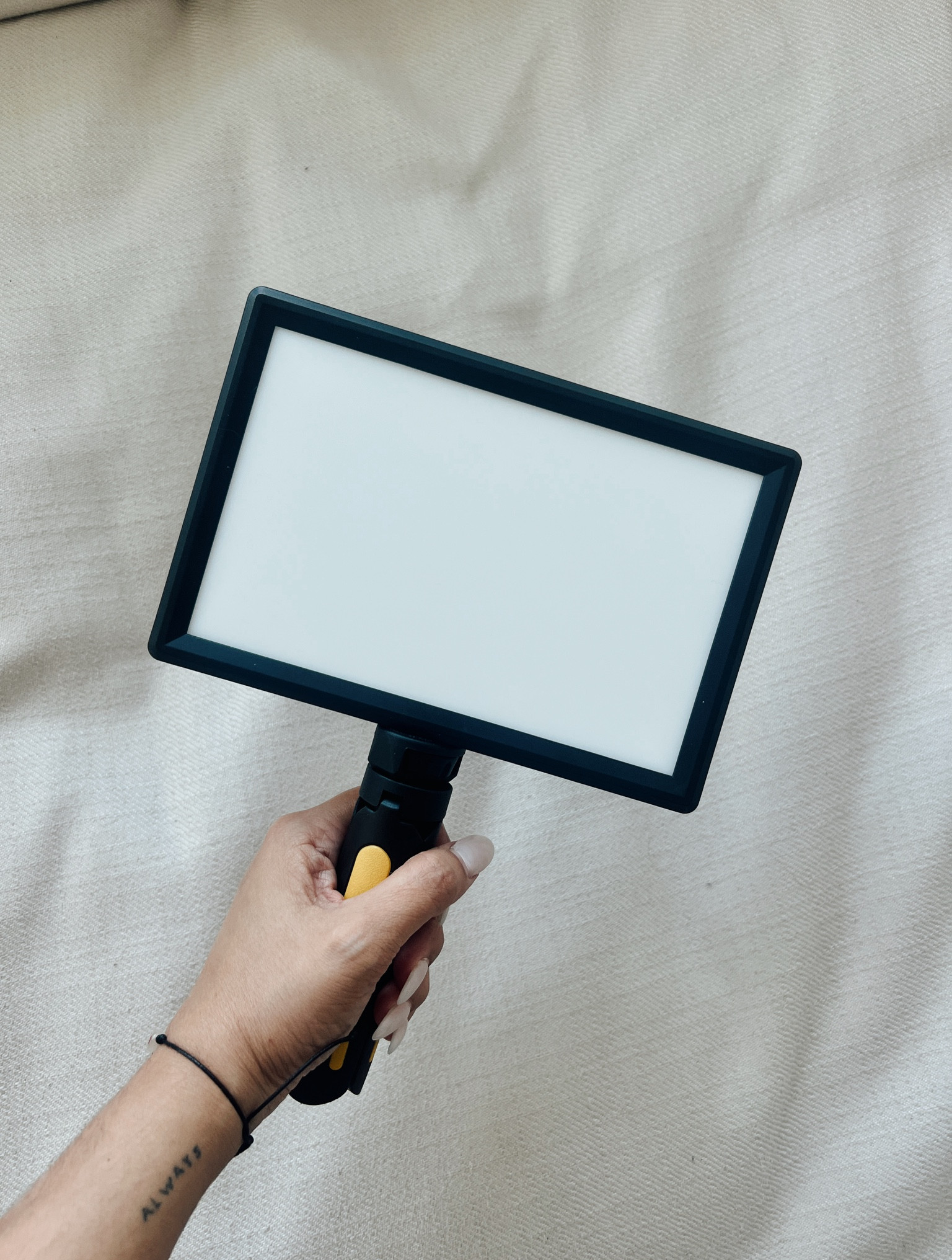 Luz para hacer contenido ✨

#LTKfindsunder50 #LTKfindsunder100 #LTKU