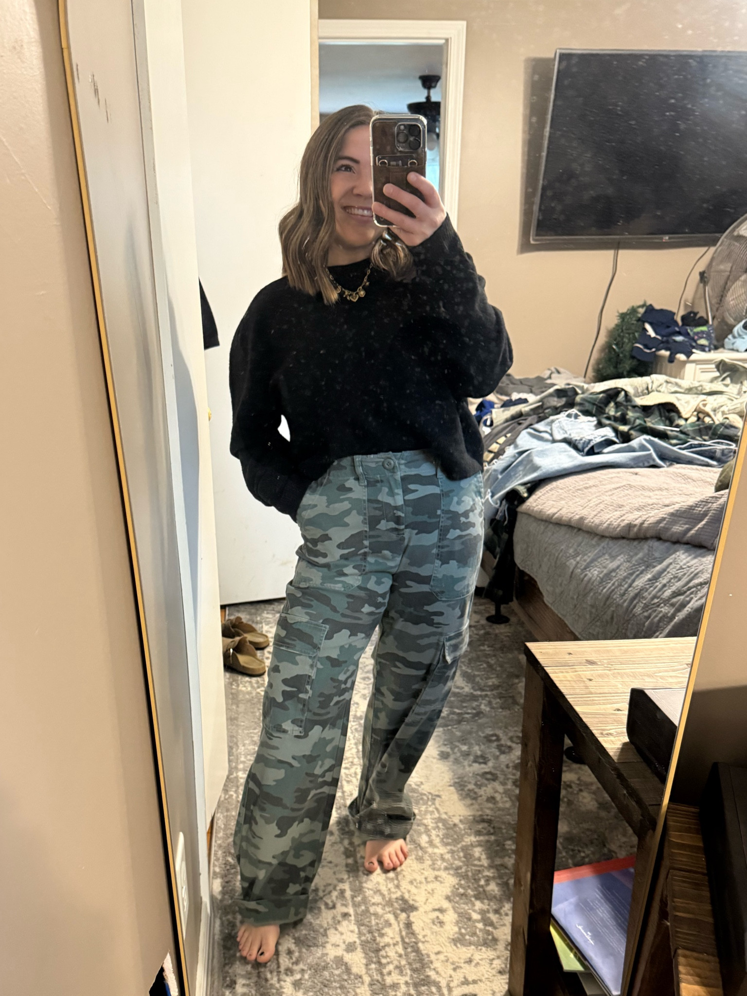Target OOTD
Top- cropped - I sized up 2 to a Large for a very oversized look and not so cropped
pants - TTS 4 

#LTKSeasonal #LTKFindsUnder50 #LTKFindsUnder100
