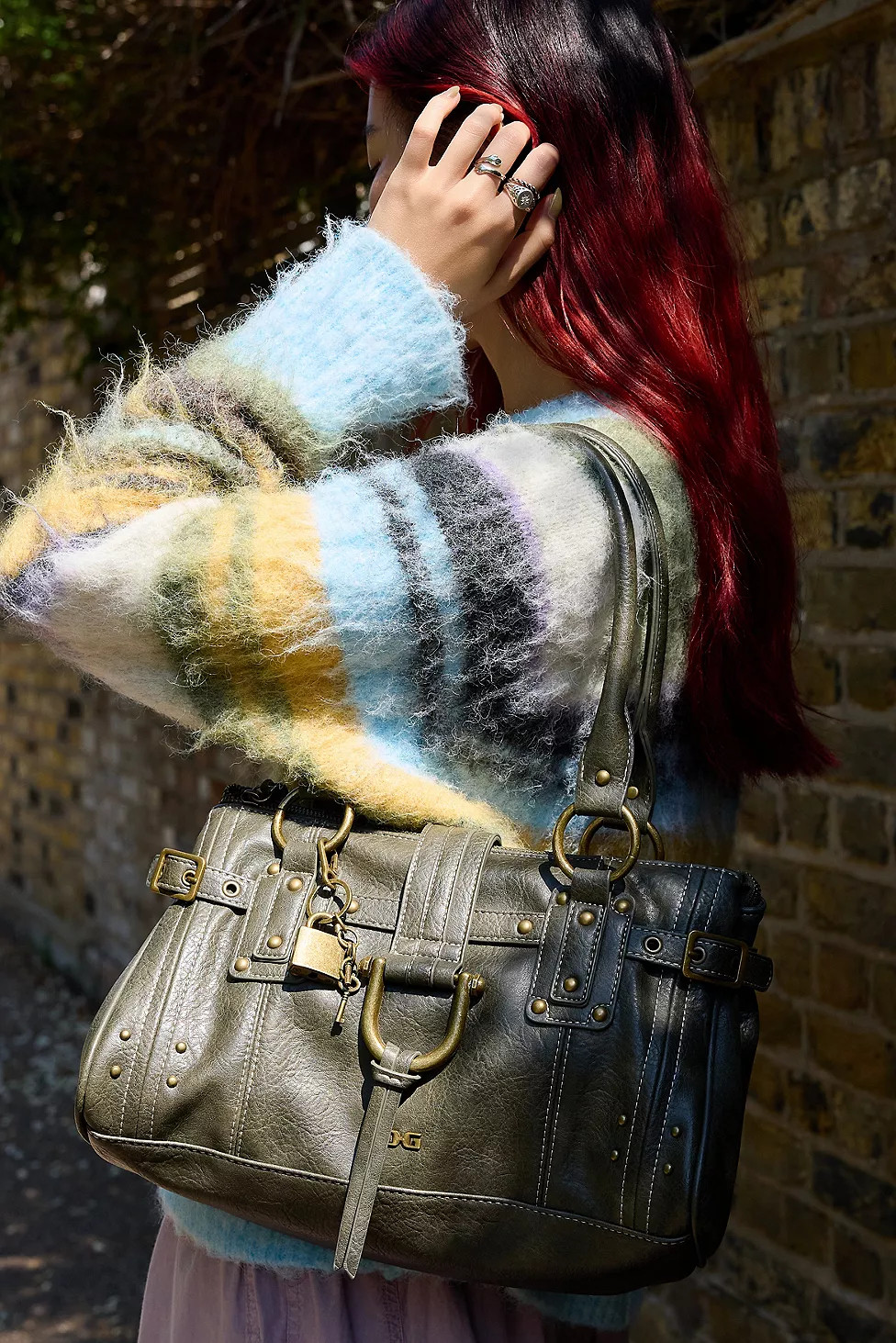 BDG Karlie Schultertasche mit Verschluss | Urban Outfitters (EU)