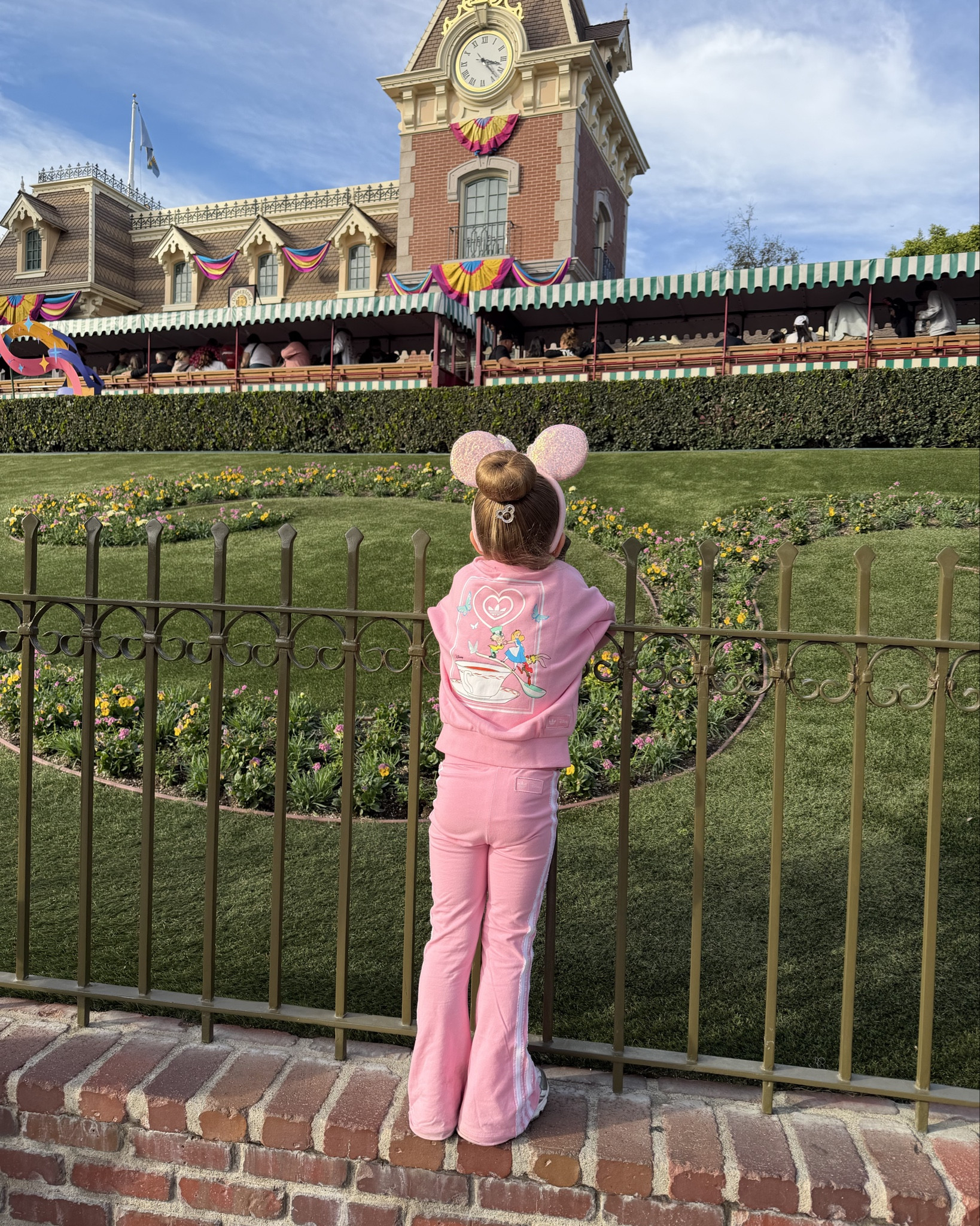 Disneyland toddler girl #ootd 🩷 🐇 🎩🫖 
Alice in wonderland matching set
Adidas x Disney 

#LTKKids #LTKTravel